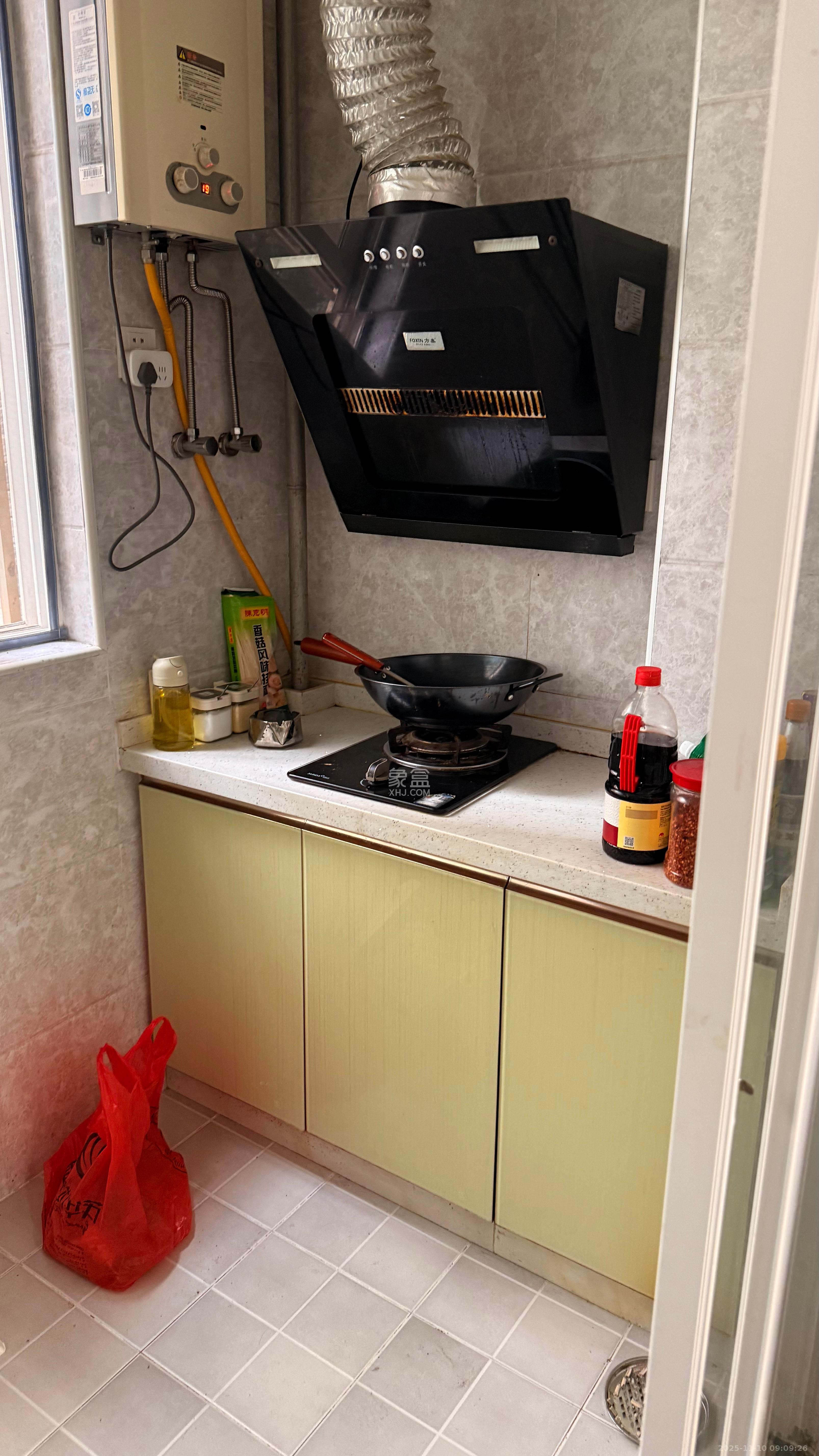 明天一城 1室1厅1卫 1000.0元/月 明天一城 1室1厅1卫 1000.0元/月室内图