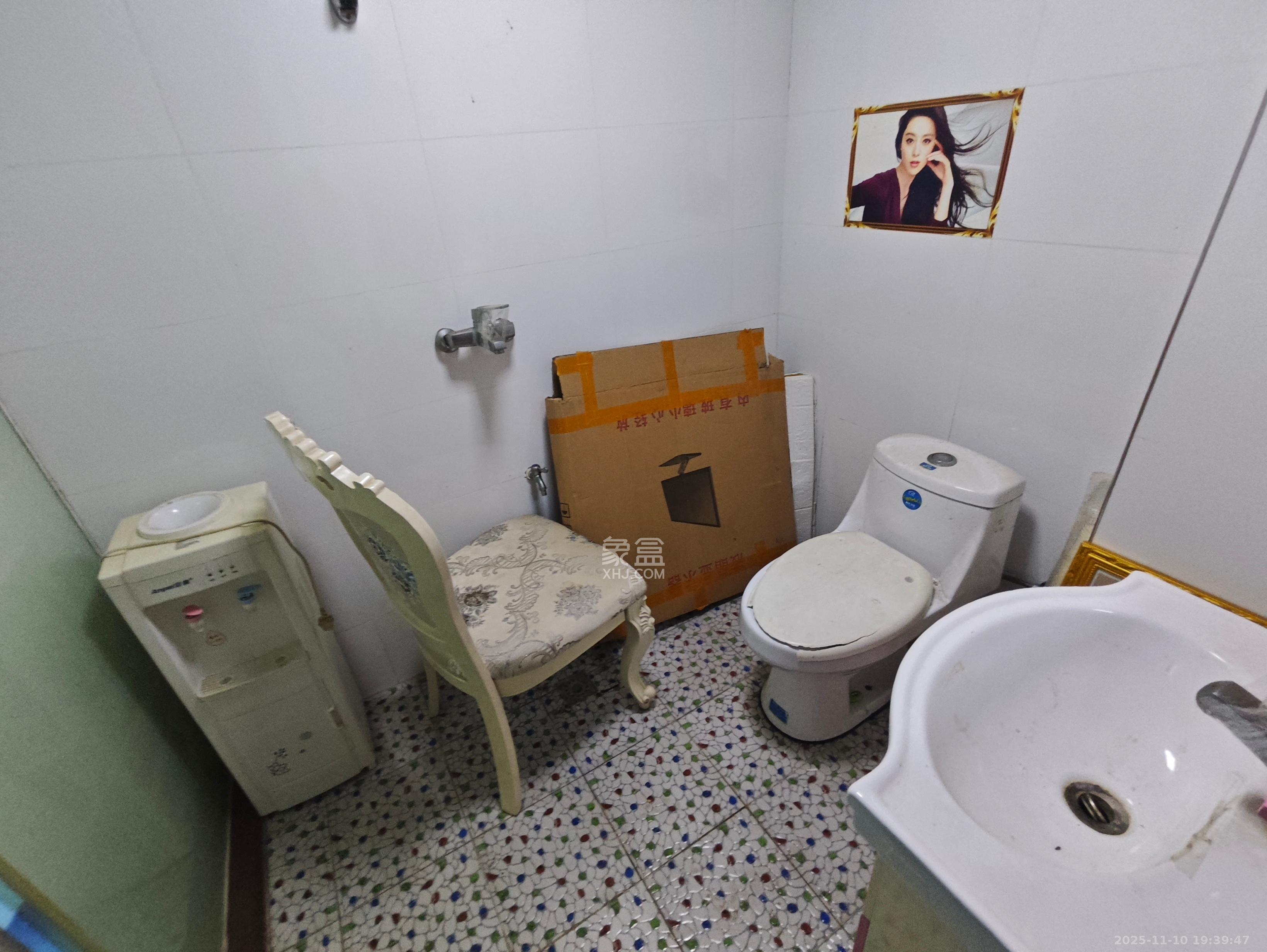 高林仕家 3室2厅1卫 1650.0元/月 高林仕家 3室2厅1卫 1650.0元/月室内图