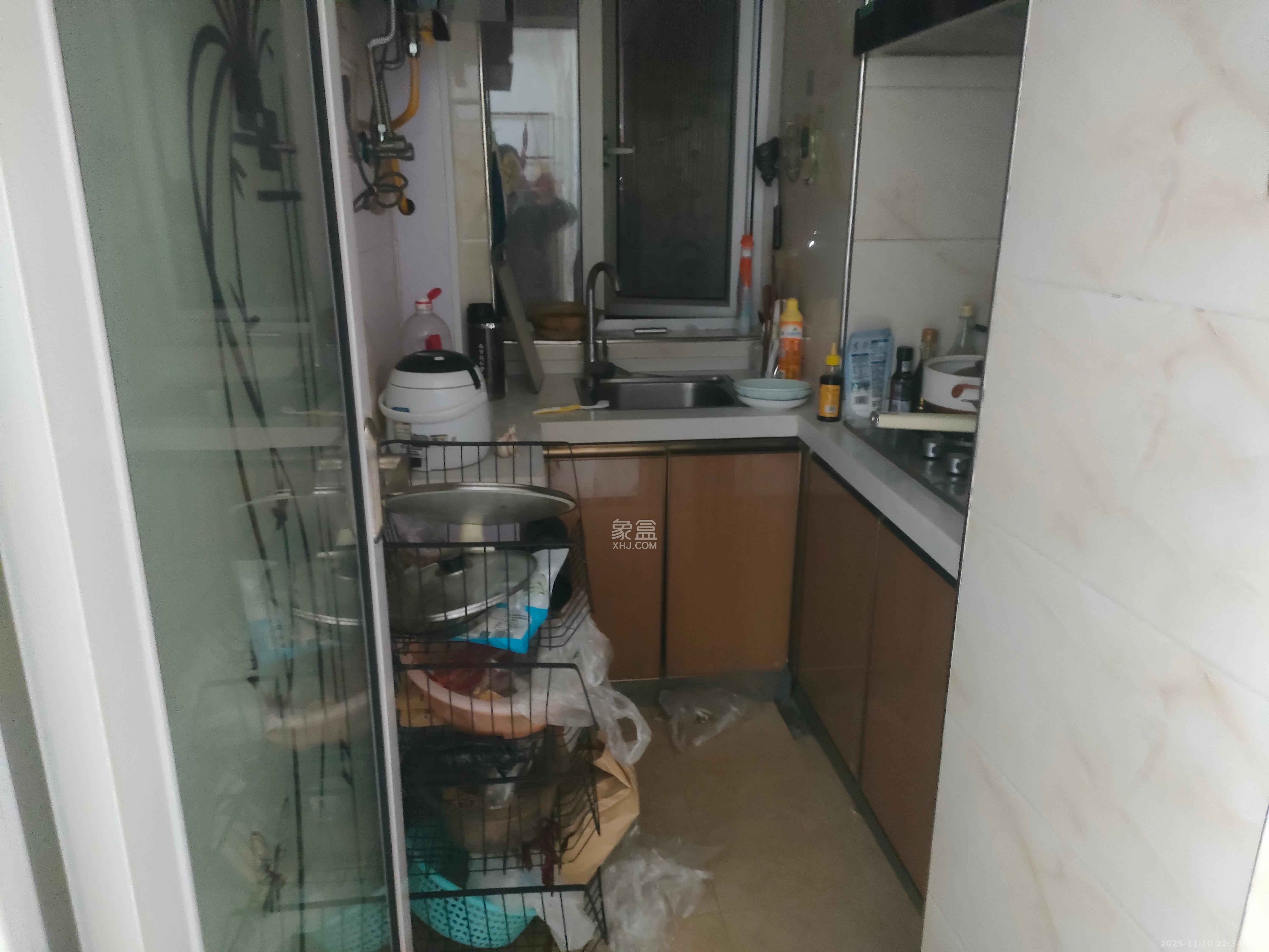 凯通国际城（凯通朝庭）  2室1厅1卫    2300.0元/月室内图