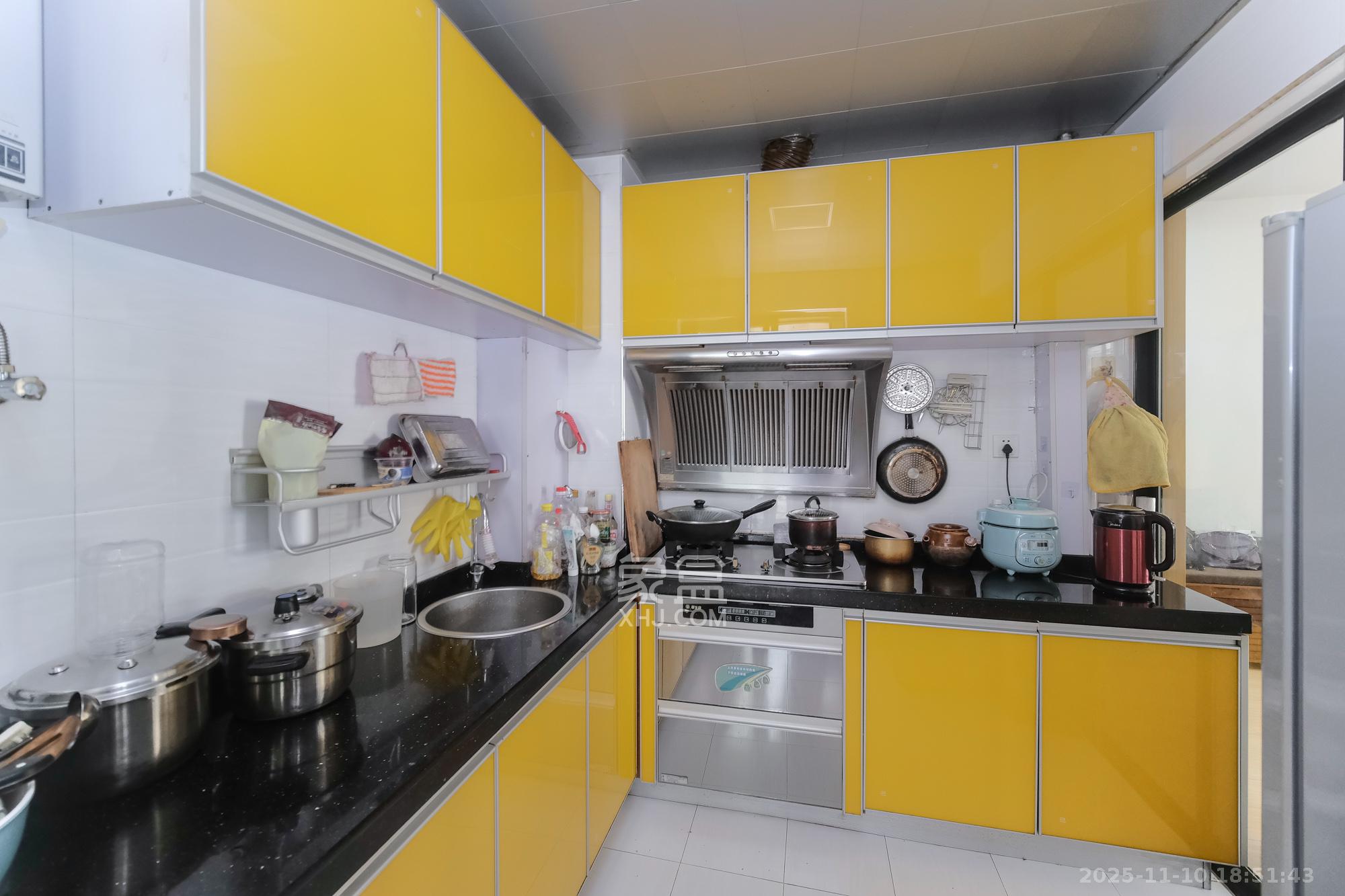 圆梦完美生活 2室2厅1卫 45.0万 圆梦完美生活 2室2厅1卫 45.0万厨房