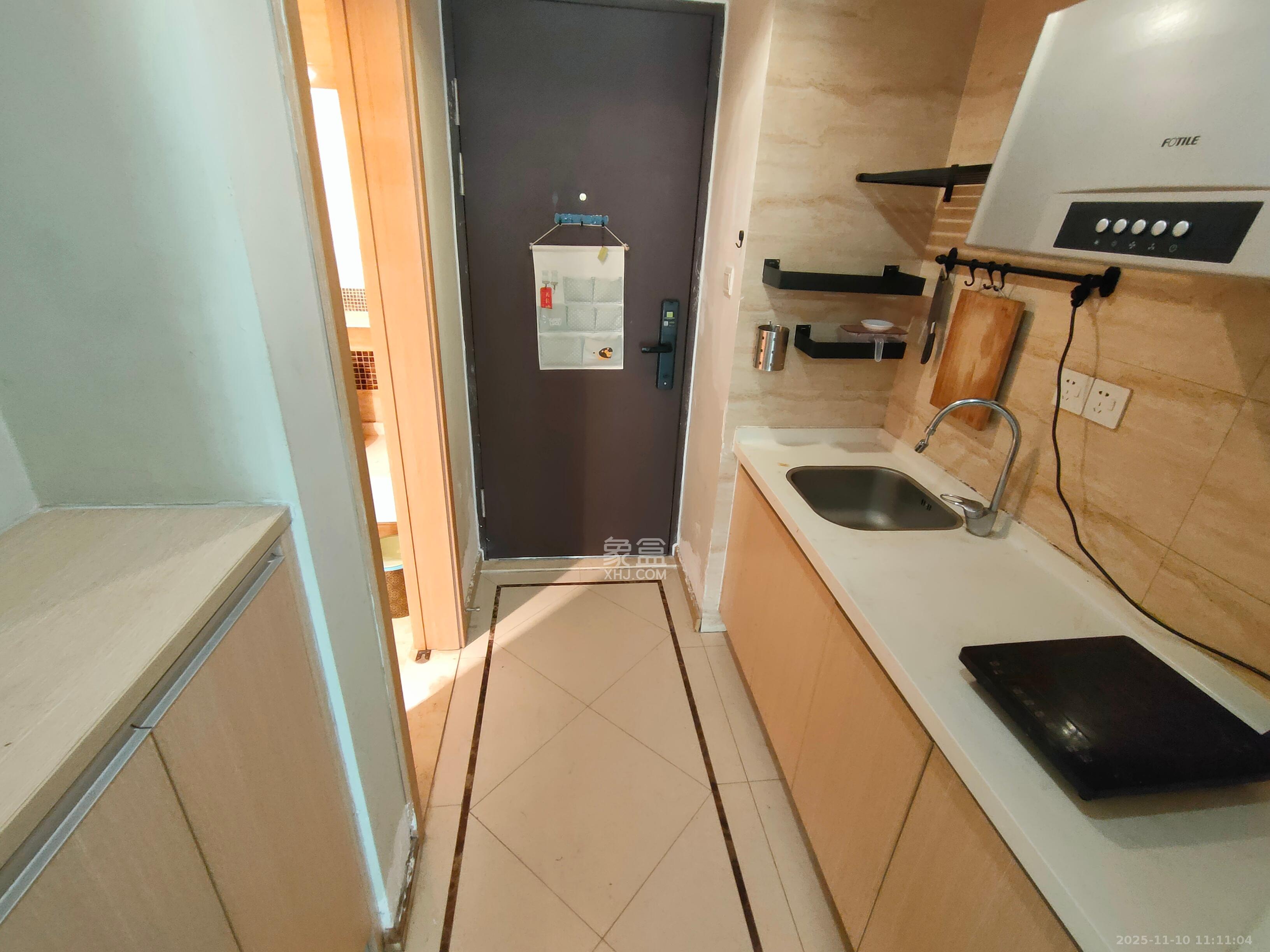 万科金域华府一期  1室1厅1卫    1400.0元/月室内图