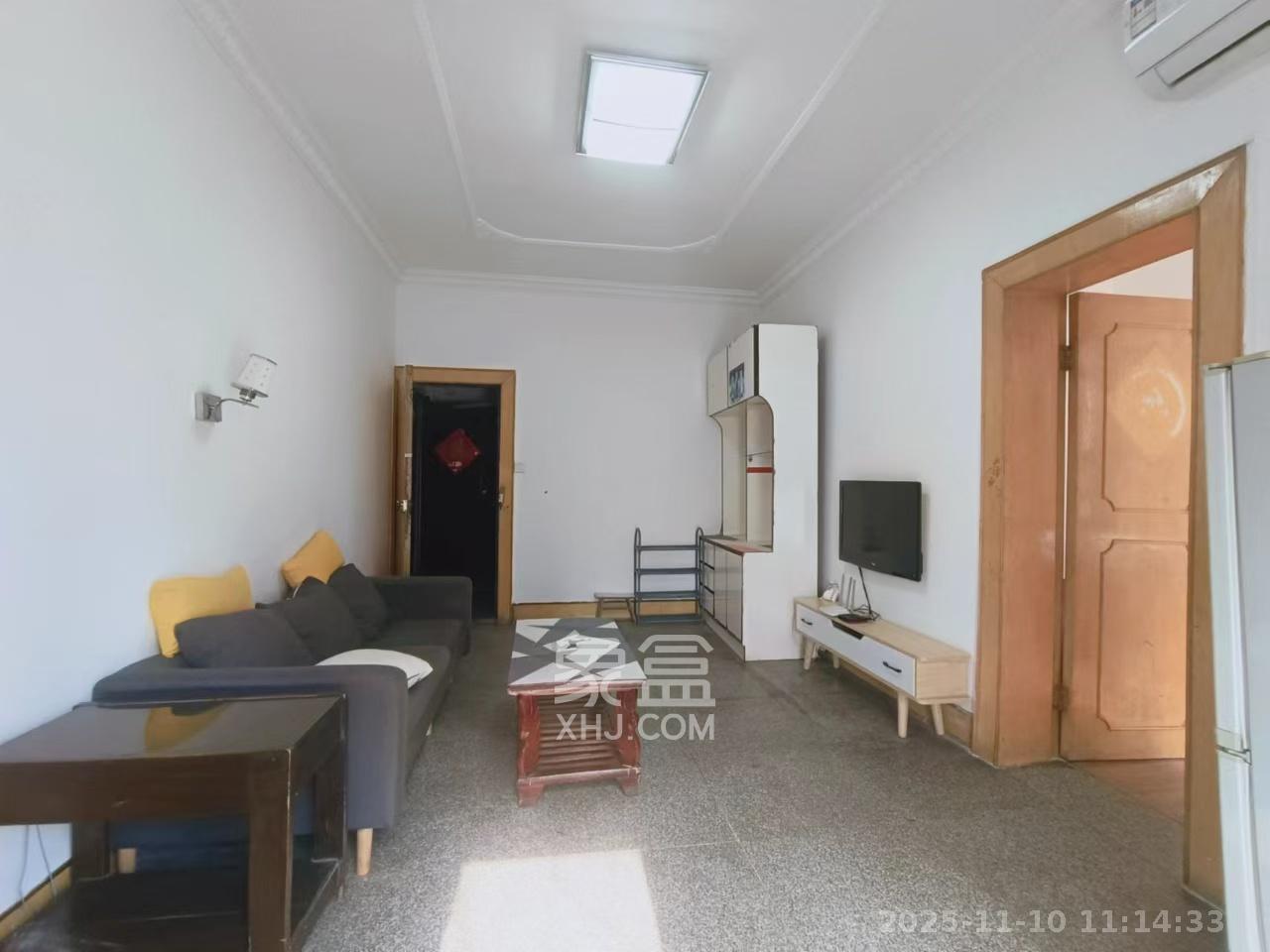 桐荫里社区  1室0厅0卫    1500.0元/月室内图