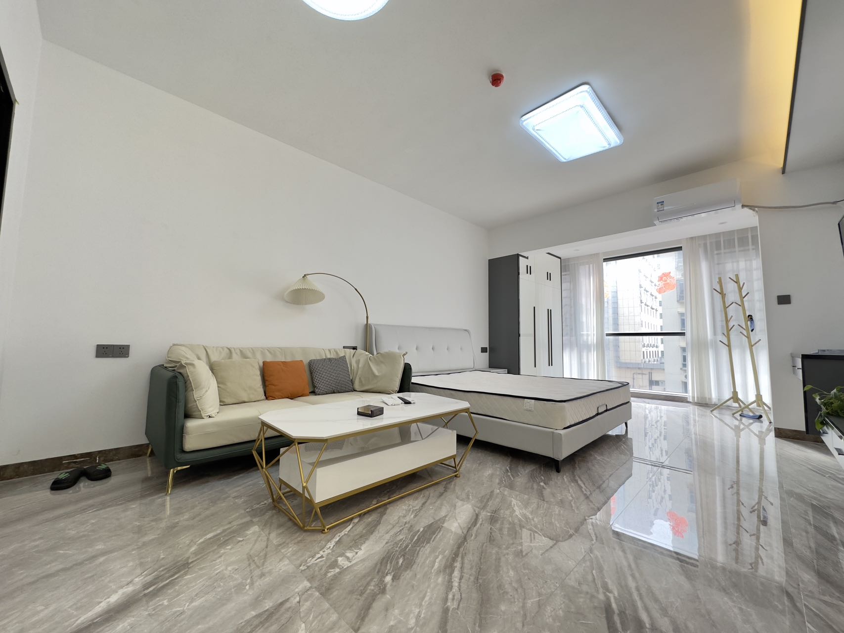 和谐家园（锦和广场）  1室0厅1卫    2200.0元/月室内图