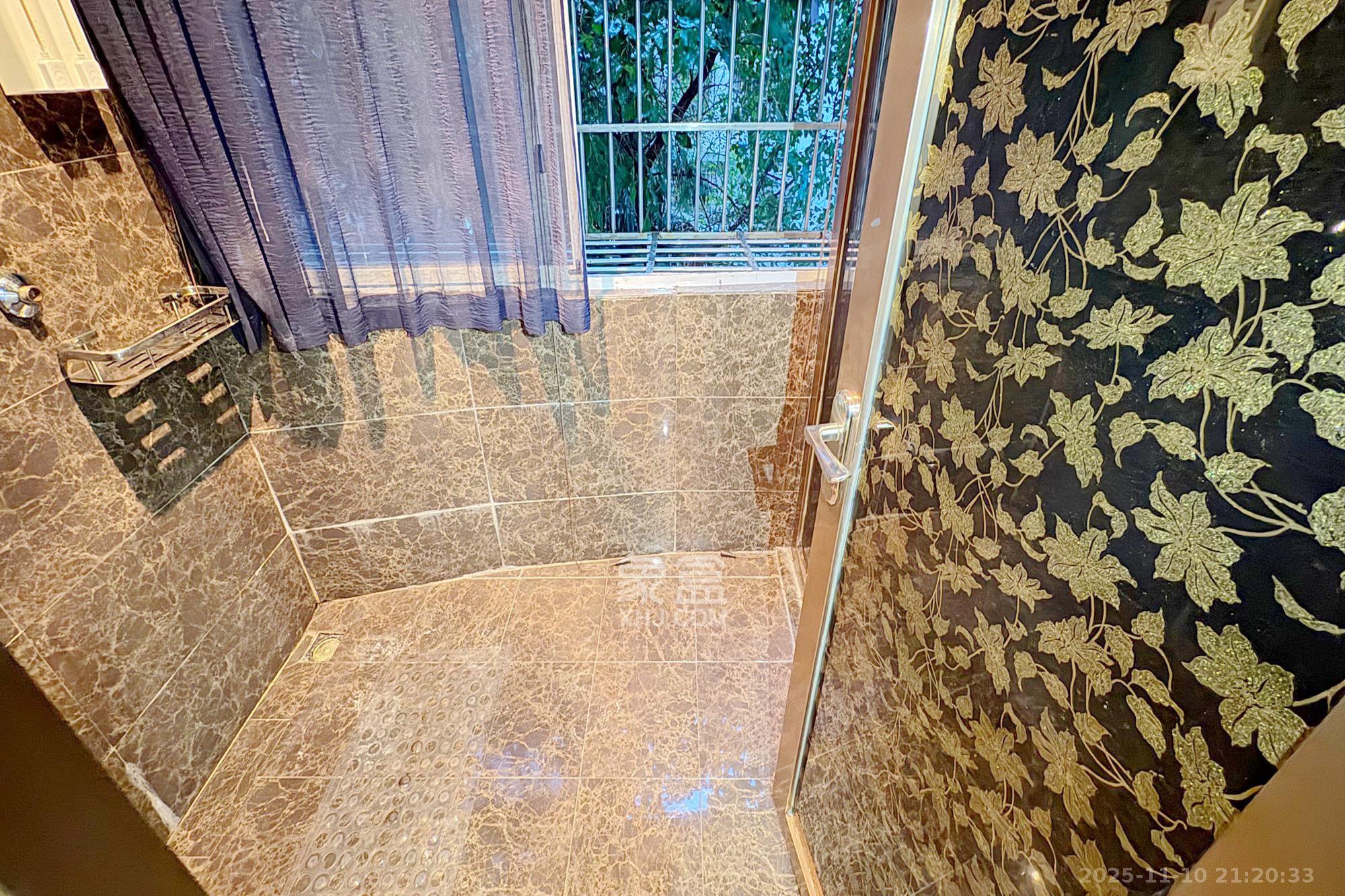 明景公寓  3室2厅1卫    97.0万卫生间