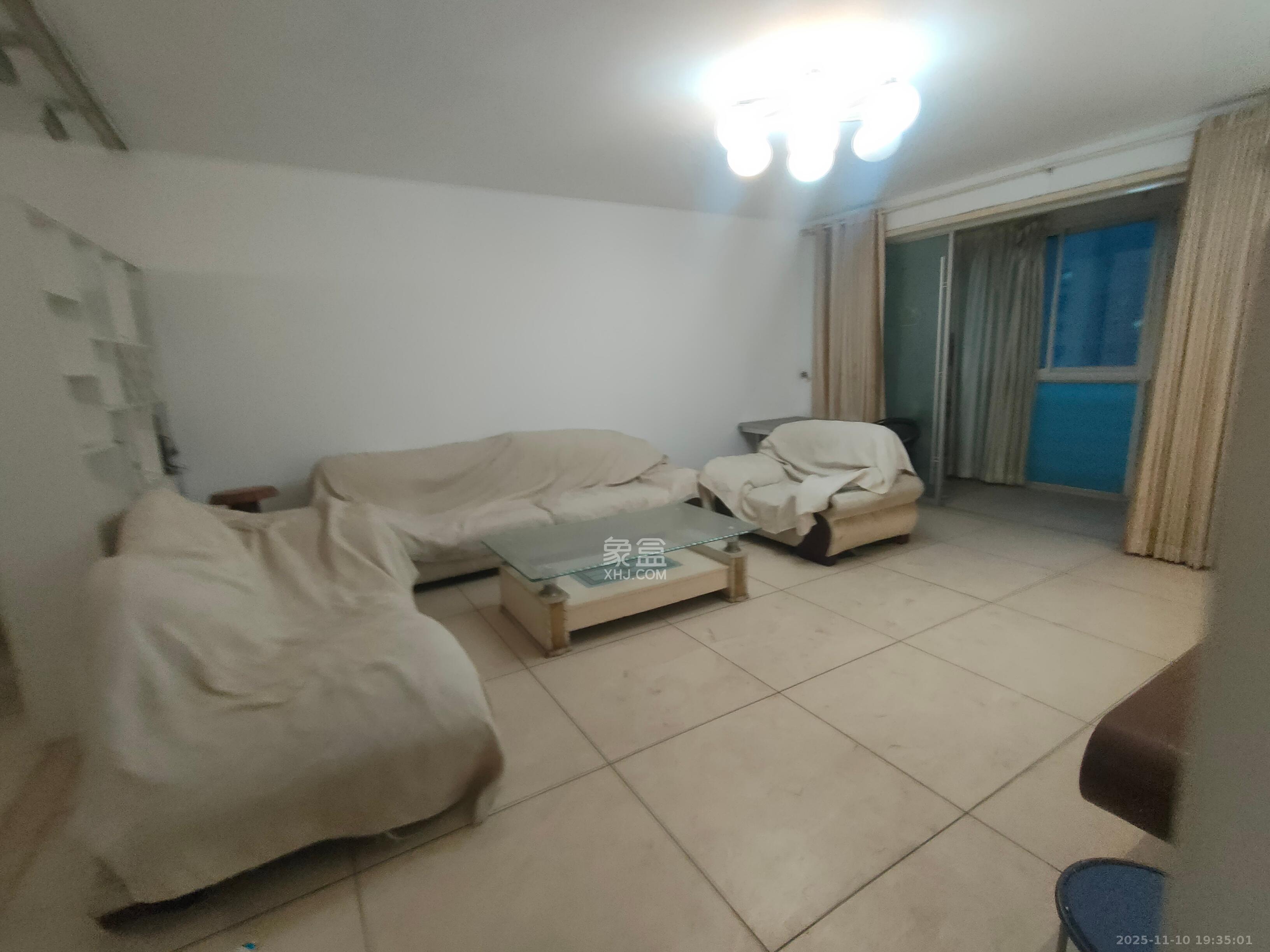 长沙市公路管理局机关宿舍  3室1厅1卫    1900.0元/月