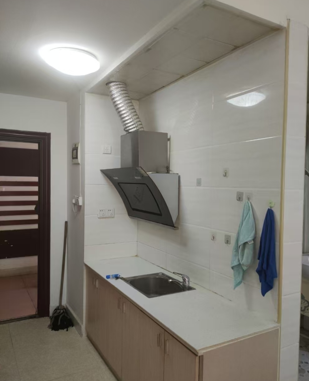 鹏泰国际  1室1厅1卫    800.0元/月室内图