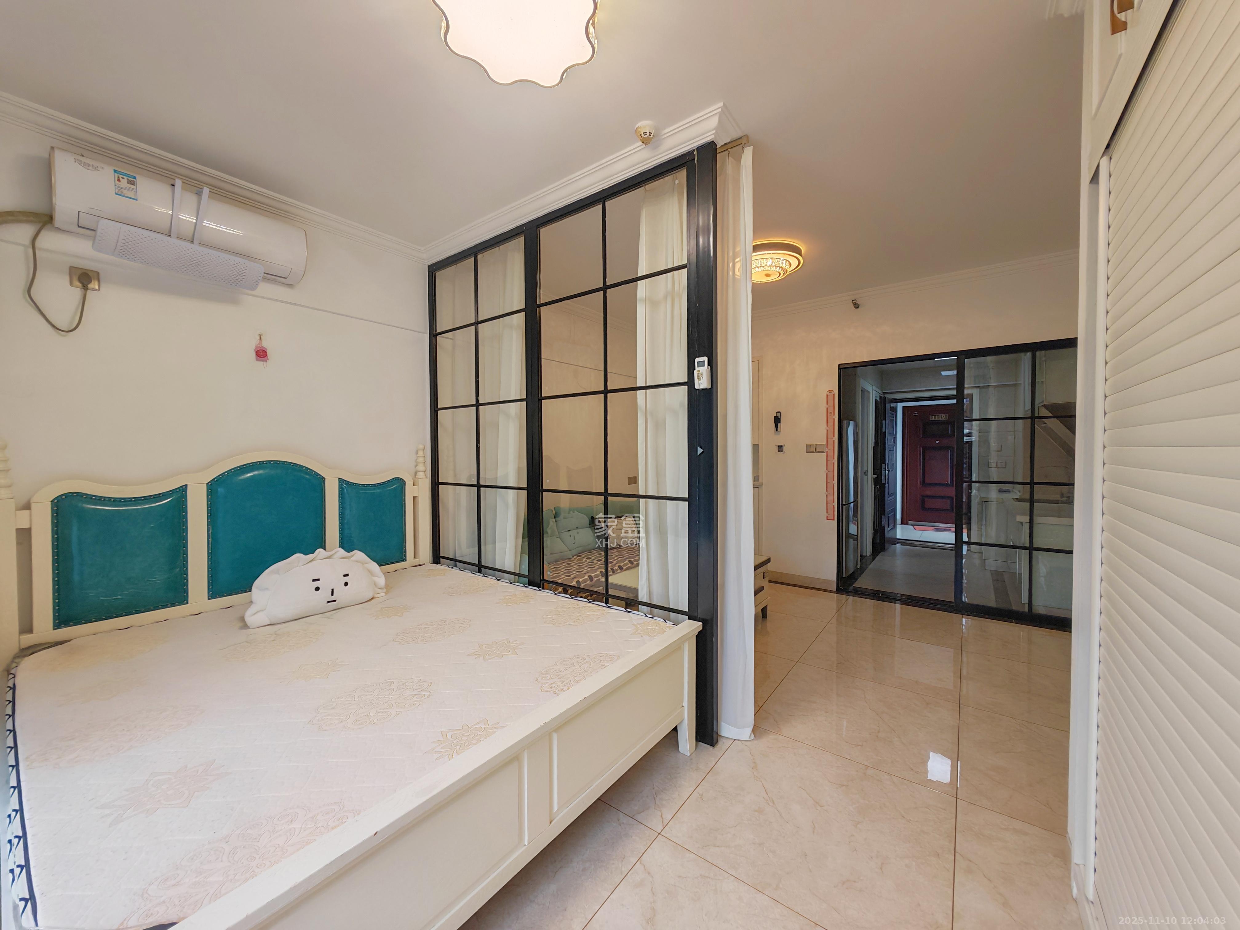 鑫远玲珑  1室1厅1卫    1500.0元/月室内图