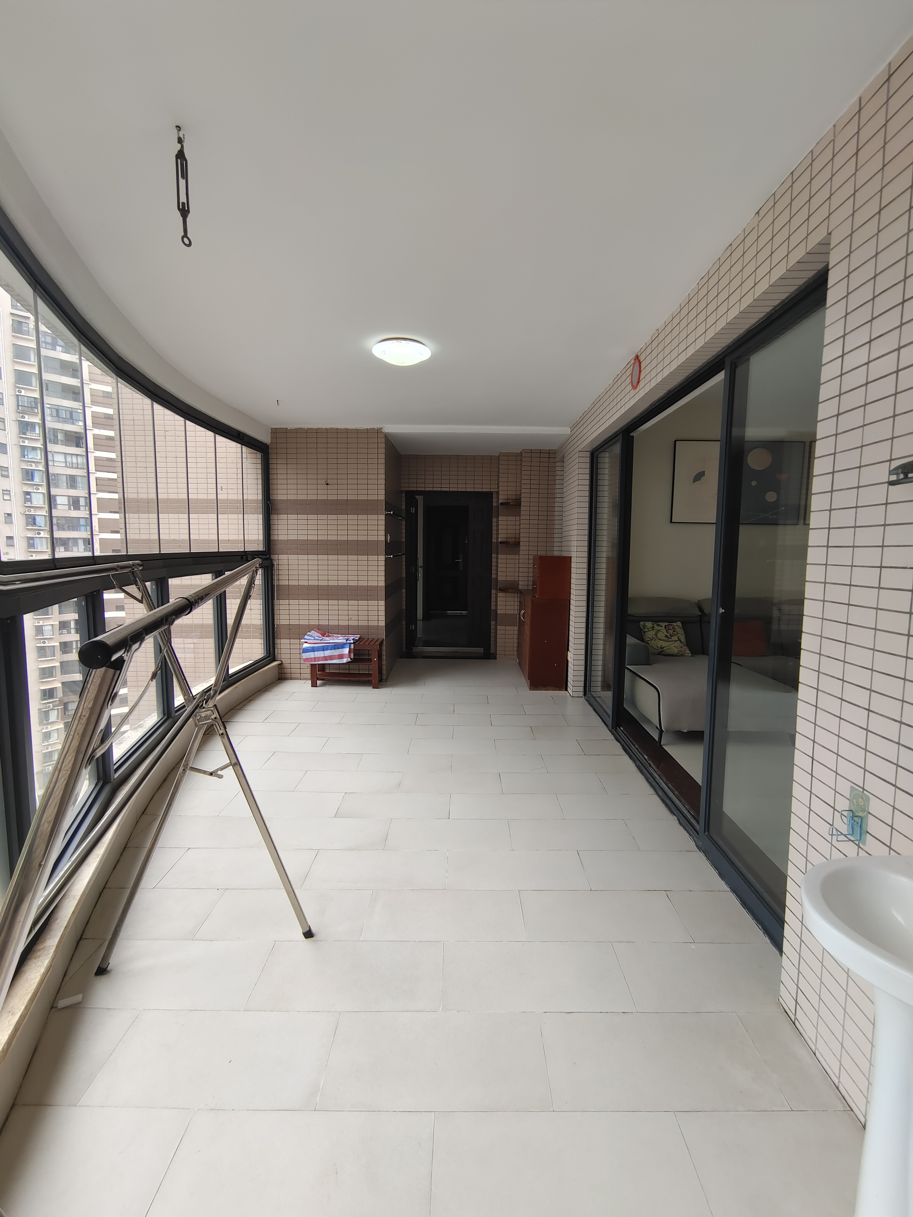 丽晶温泉海景花园一期（别名：丽晶维港、丽晶海景花园）  4室2厅2卫    4000.0元/月室内图