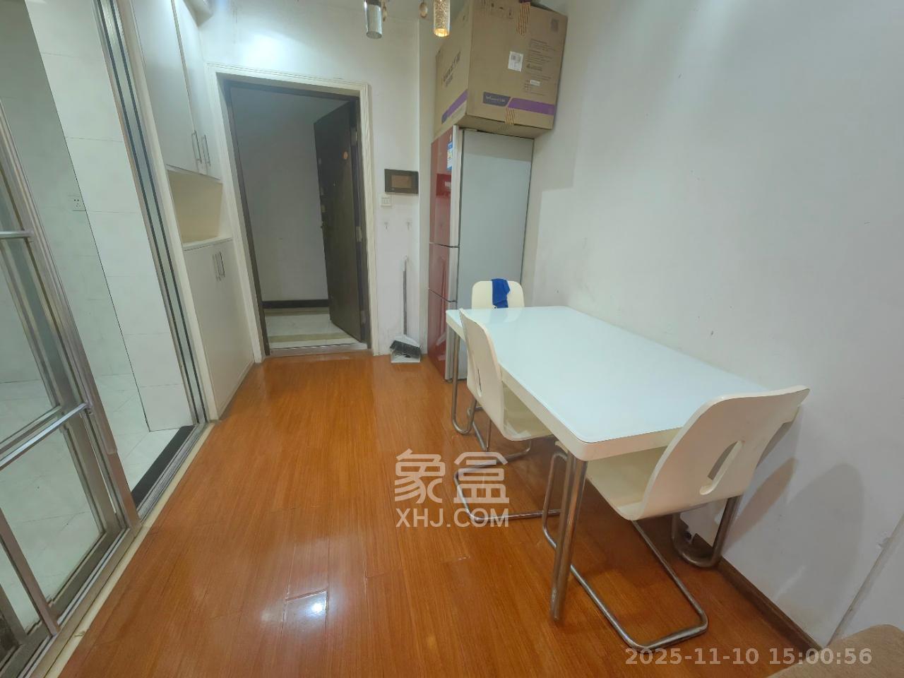 铂宫  2室1厅1卫    2500.0元/月室内图