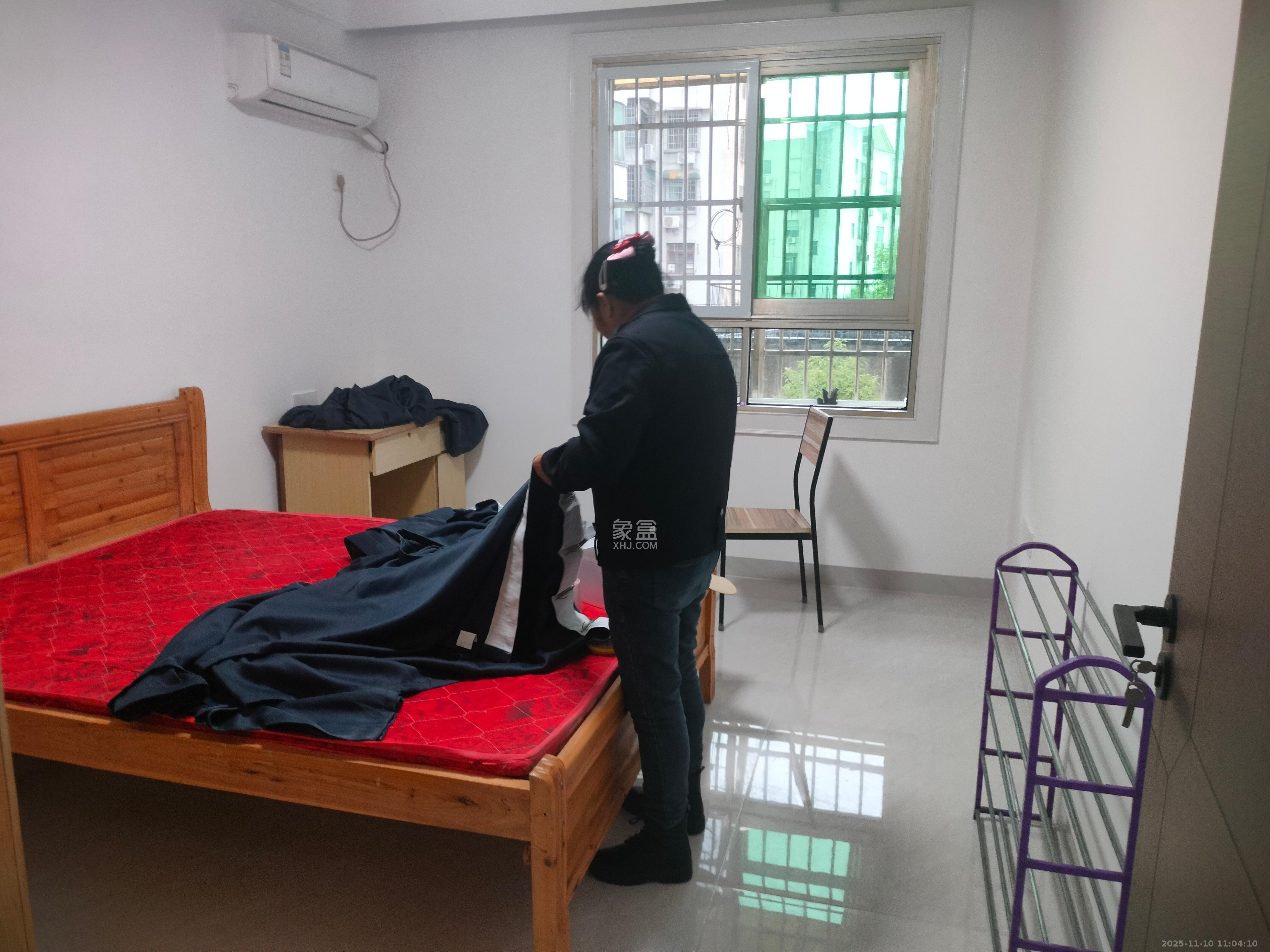 涂家冲社区（涂新小区、农商银行宿舍）  2室1厅1卫    1700.0元/月室内图