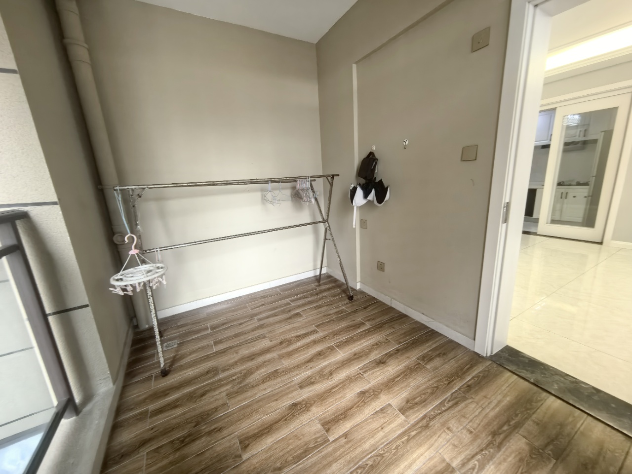 三弦慧府 4室2厅2卫 195.0万 三弦慧府 4室2厅2卫 195.0万室内图