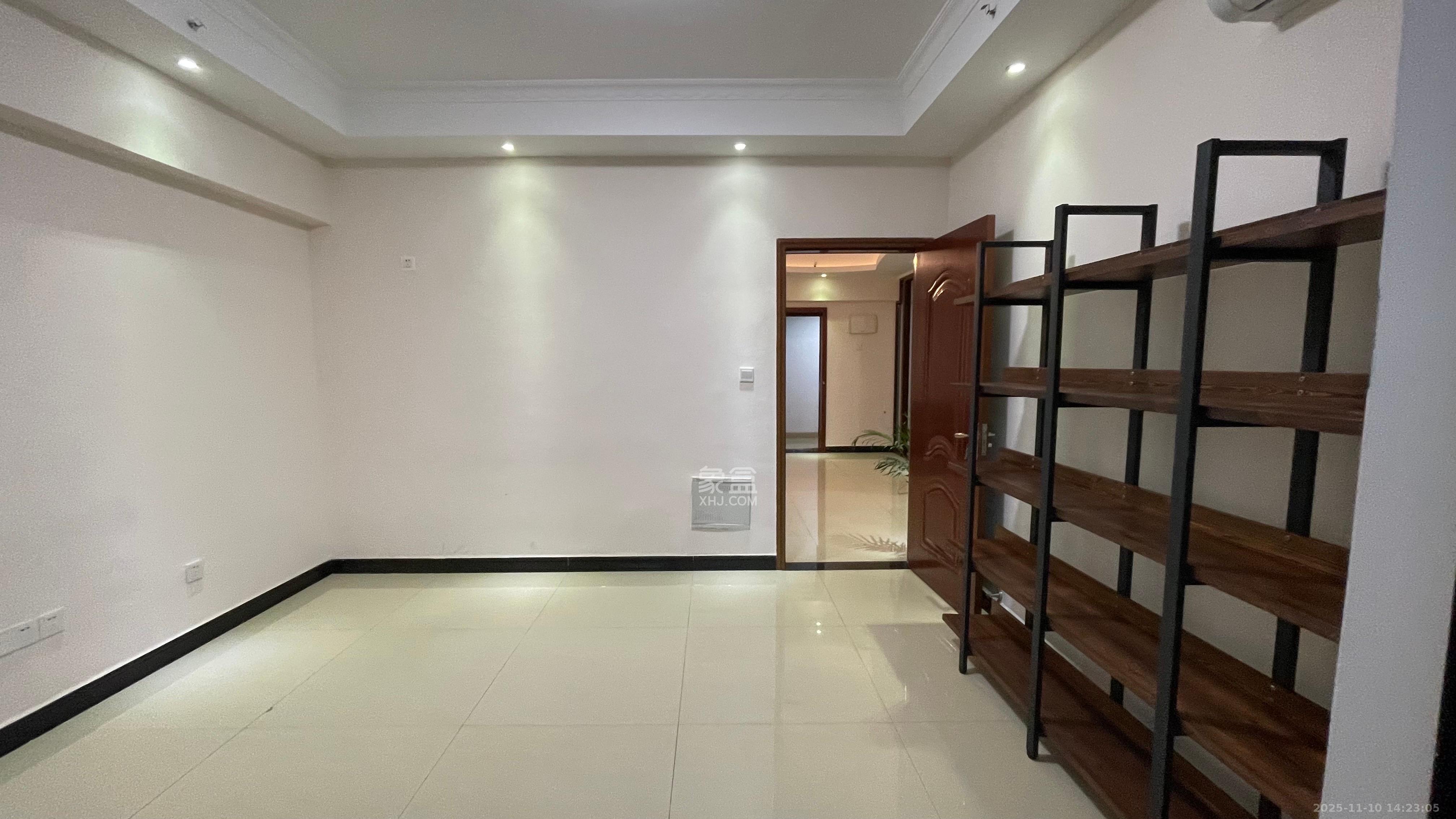 喜盈门范城 1室0厅0卫 3800.0元/月 喜盈门范城 1室0厅0卫 3800.0元/月室内图