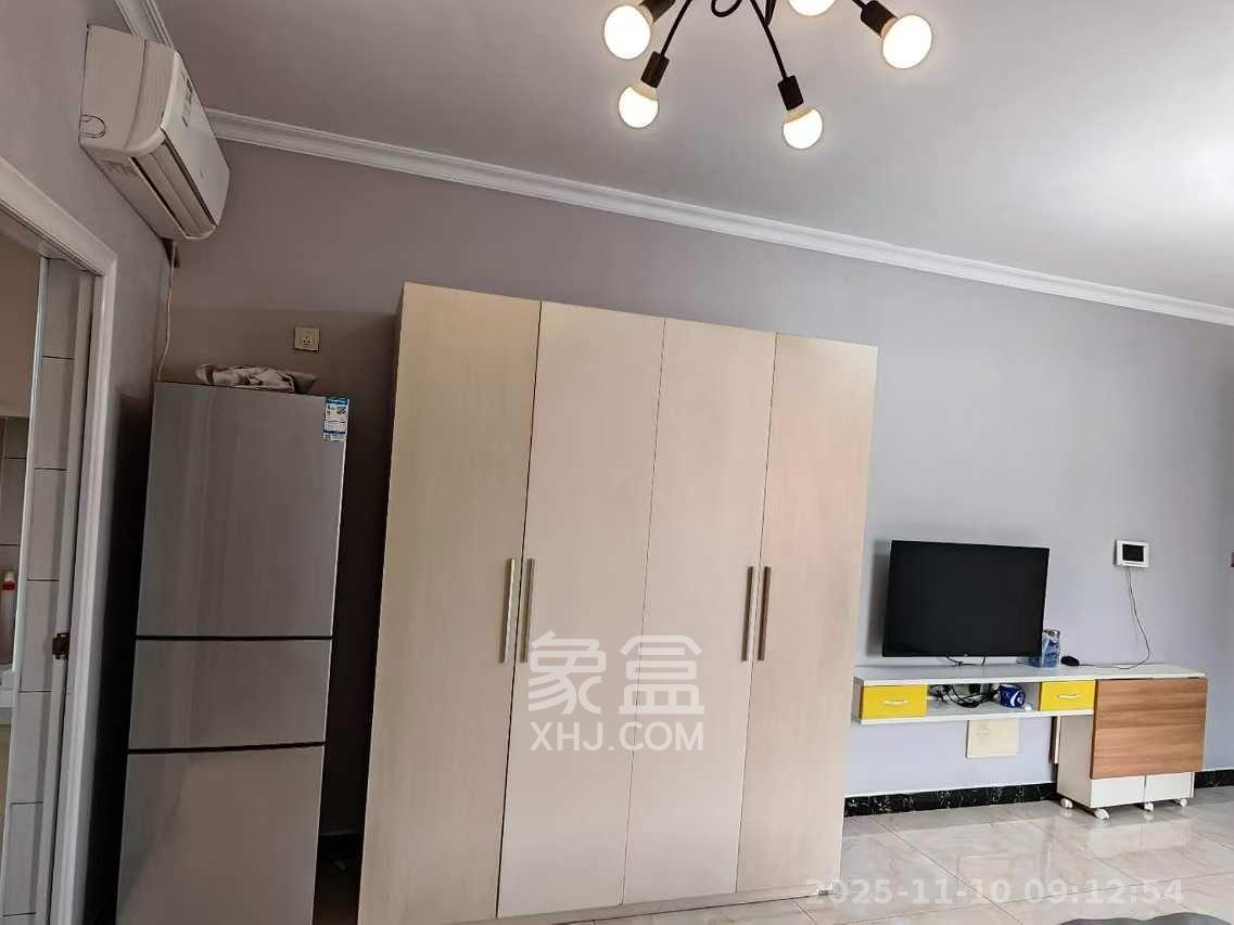 中南红领邦(红星嘉和苑) 1室1厅1卫 1600.0元/月 中南红领邦(红星嘉和苑) 1室1厅1卫 1600.0元/月室内图