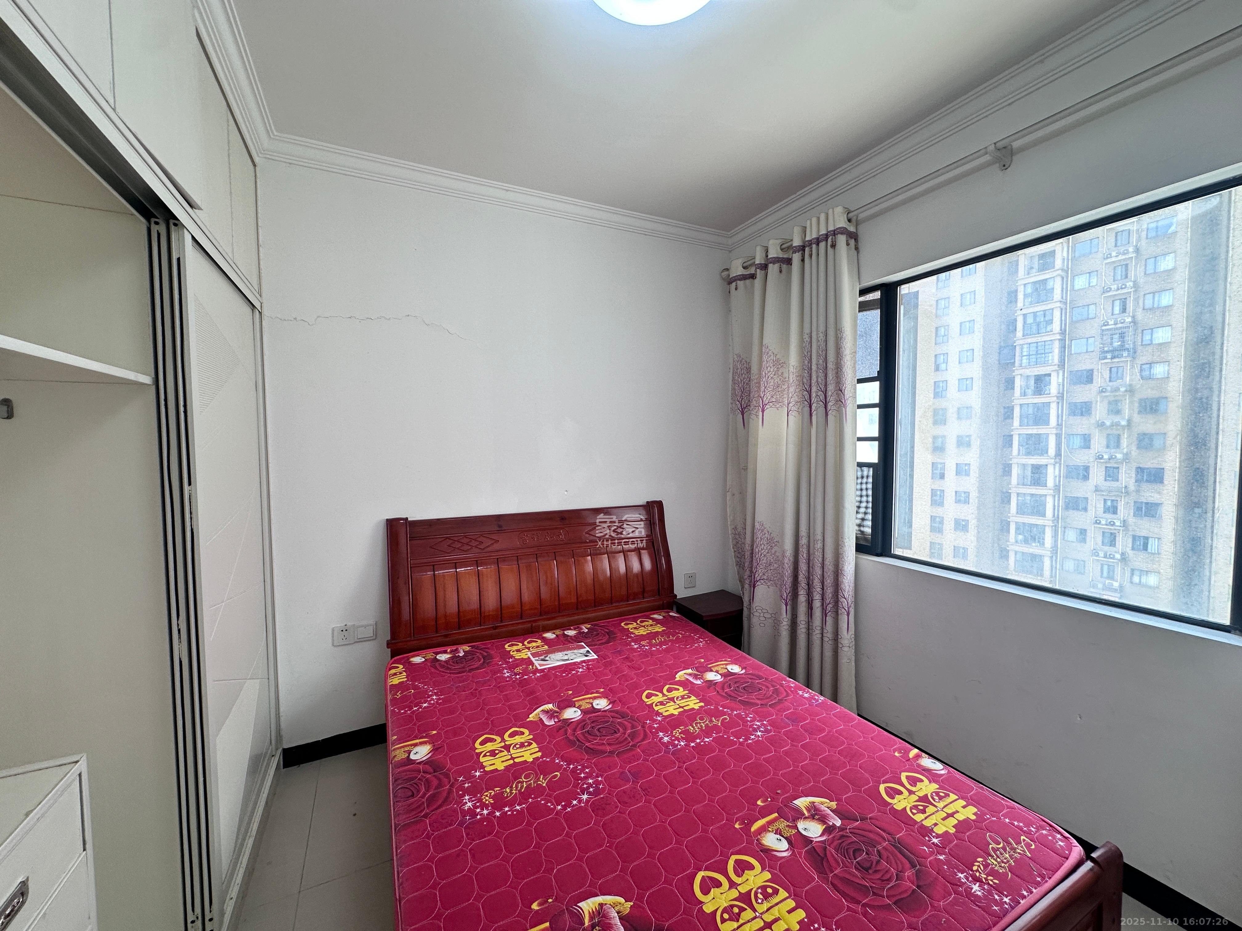 兴隆景苑 2室1厅1卫 1700.0元/月 兴隆景苑 2室1厅1卫 1700.0元/月室内图