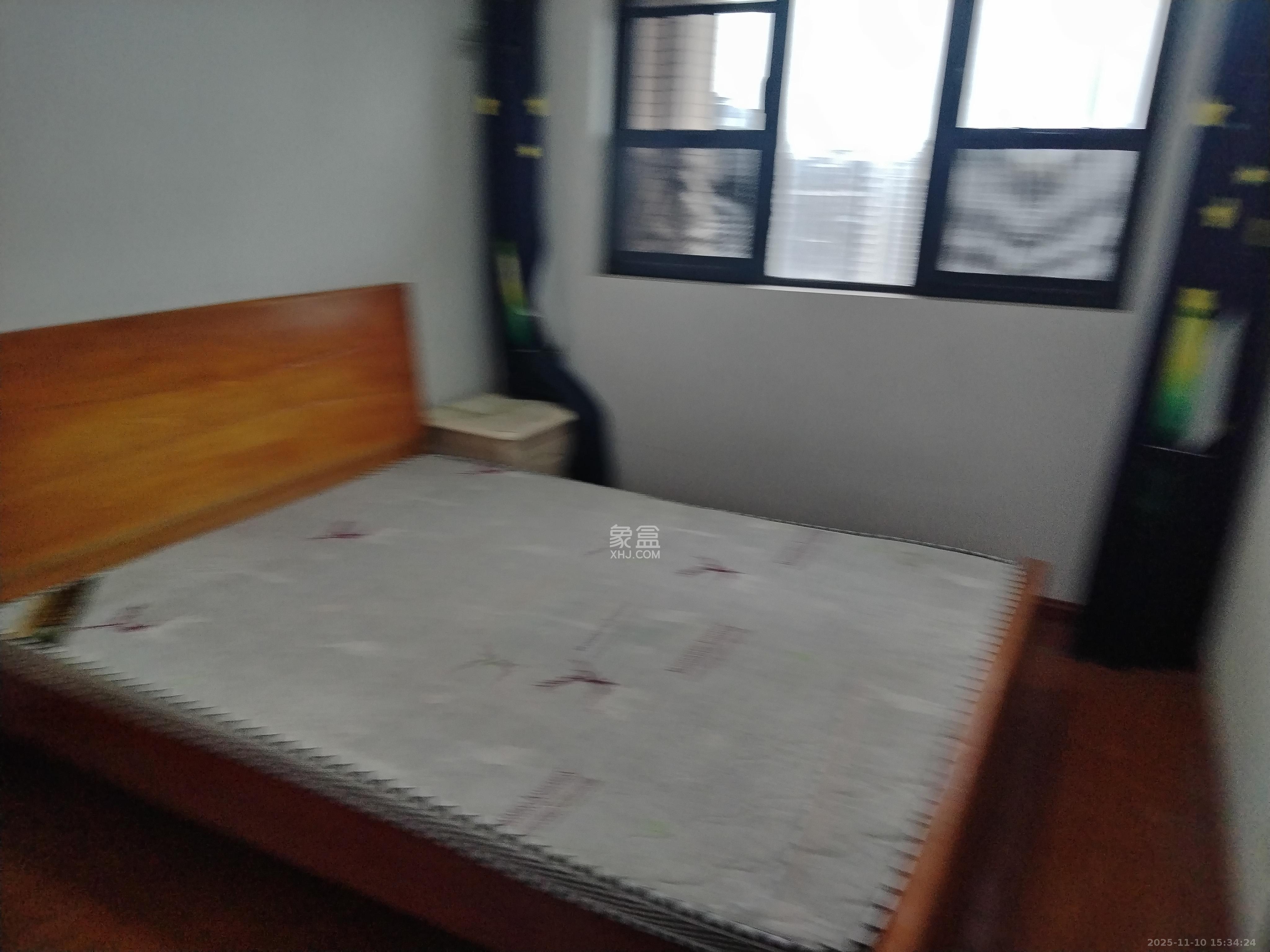 深业喜汇  4室2厅2卫    2400.0元/月室内图