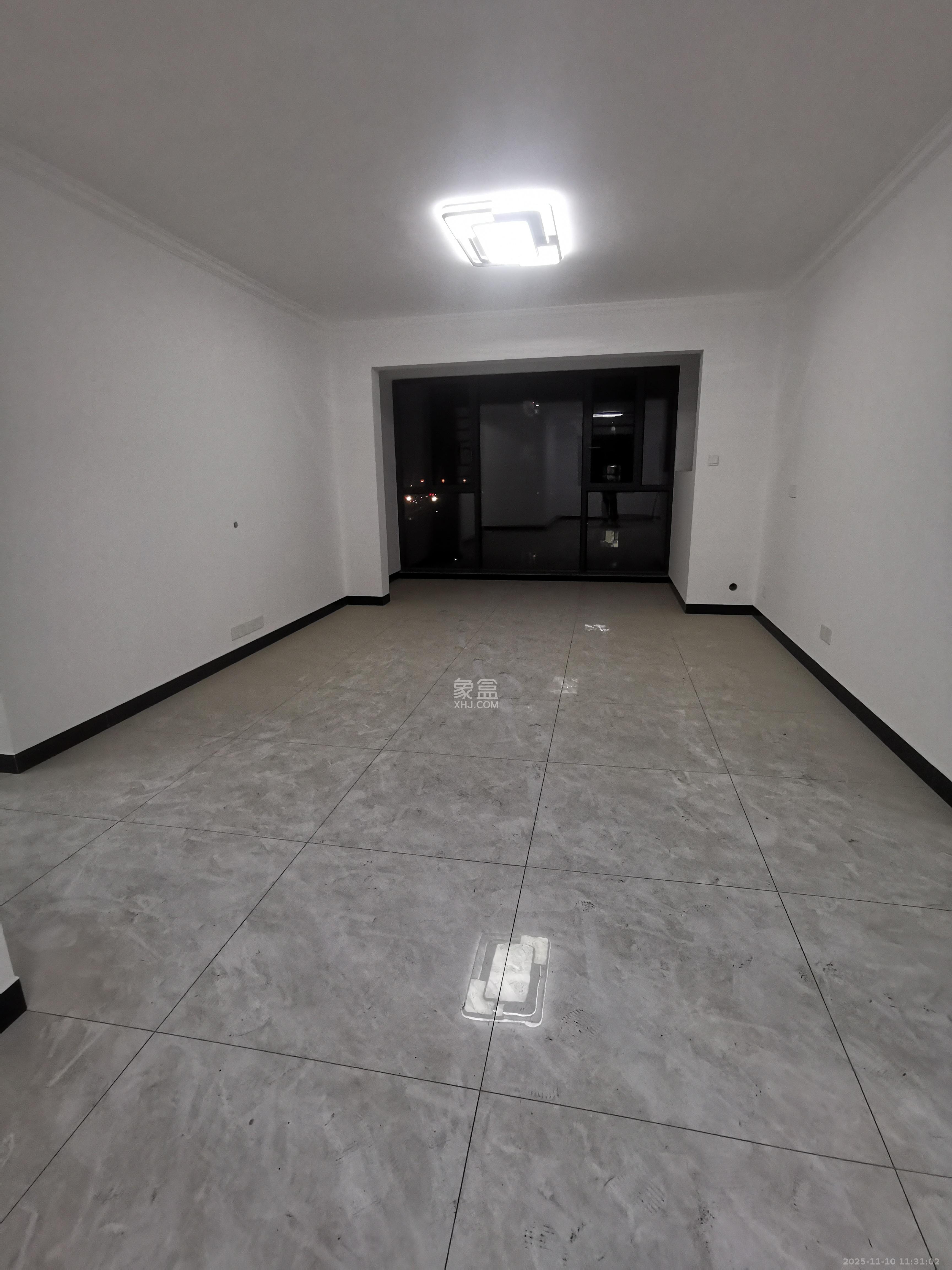 星发东宸花园 3室2厅2卫 1800.0元/月 星发东宸花园 3室2厅2卫 1800.0元/月室内图