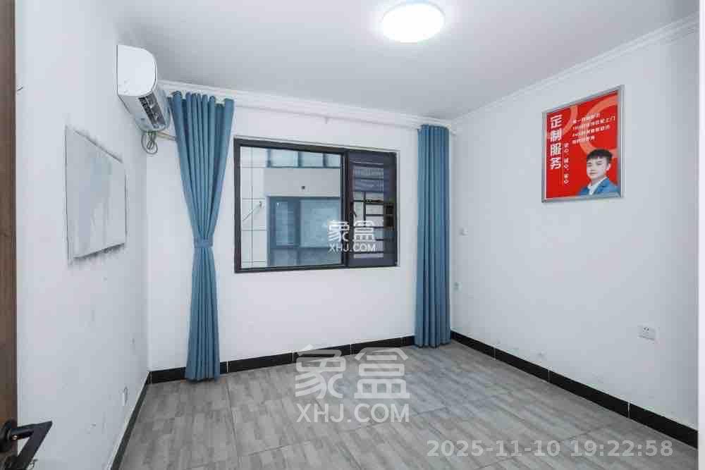 中国铁建梅溪青秀三期 5室2厅2卫 3500.0元/月 中国铁建梅溪青秀三期 5室2厅2卫 3500.0元/月室内图