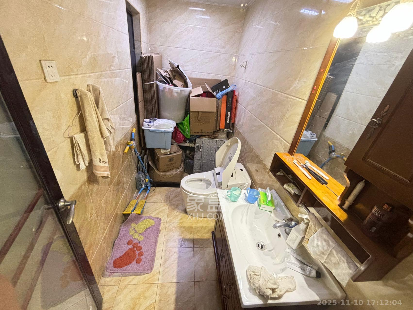 万科魅力之城  3室2厅2卫    2500.0元/月室内图