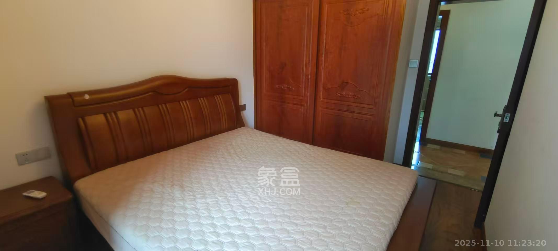 岳北和苑  3室2厅2卫    3500.0元/月室内图