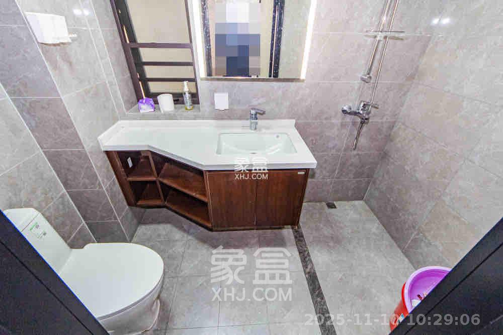 北辰瀚江府 4室2厅2卫 5000.0元/月 北辰瀚江府 4室2厅2卫 5000.0元/月室内图