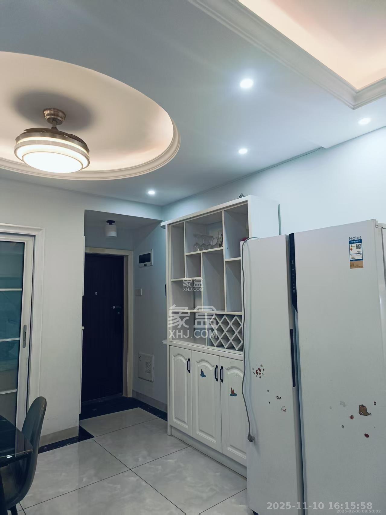 华润置地广场二期 1室0厅0卫 2100.0元/月 华润置地广场二期 1室0厅0卫 2100.0元/月室内图