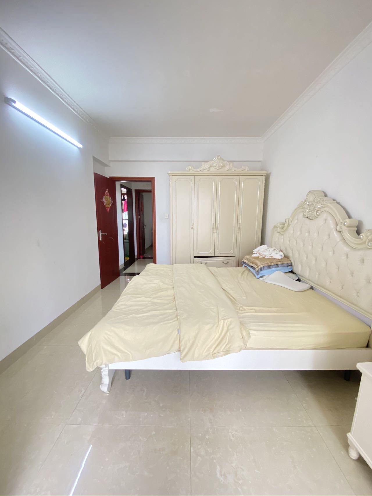 环岛家园 2室2厅1卫 109.8万 环岛家园 2室2厅1卫 109.8万客厅