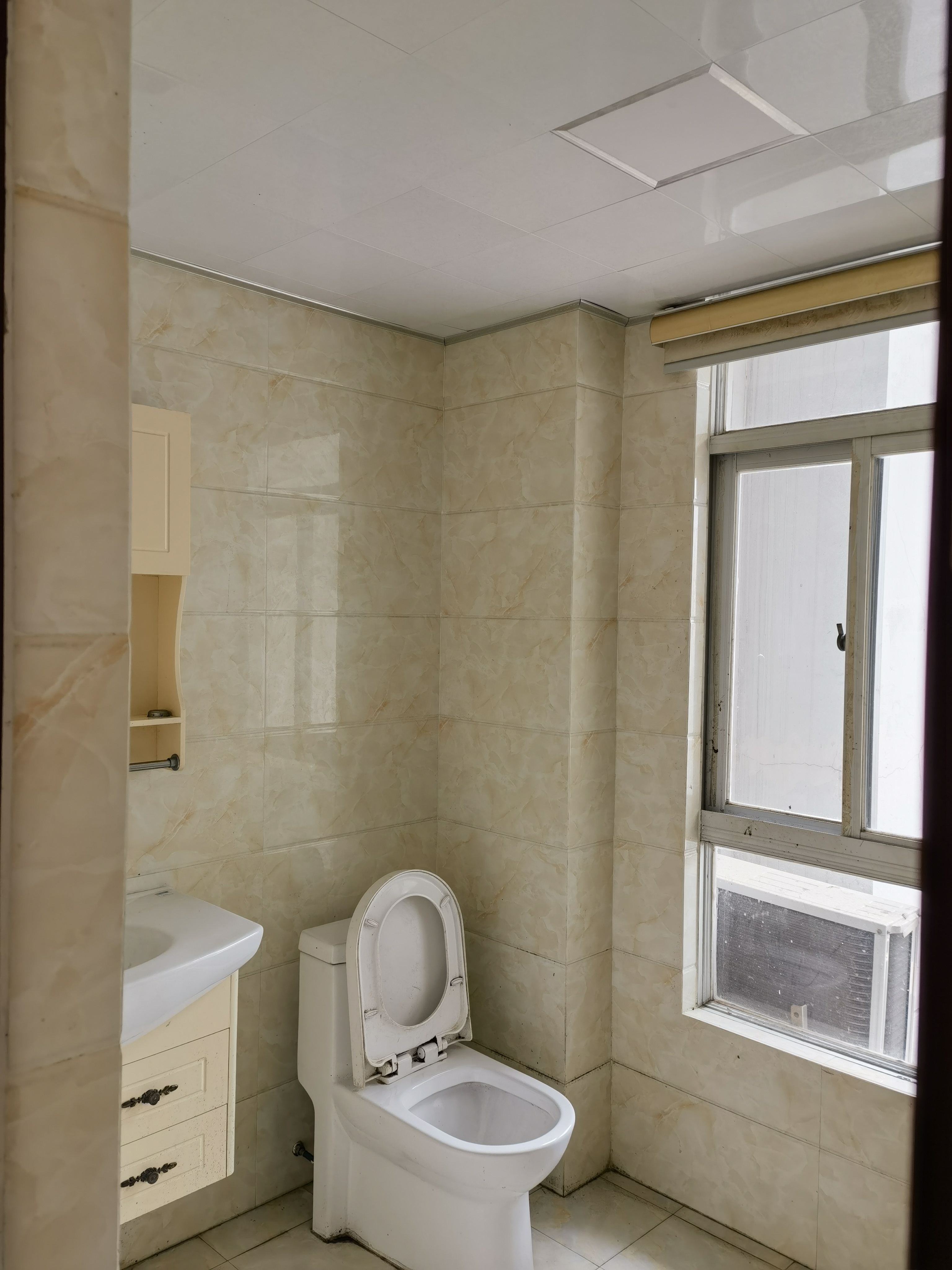 金润大厦 4室2厅2卫 4000.0元/月 金润大厦 4室2厅2卫 4000.0元/月室内图