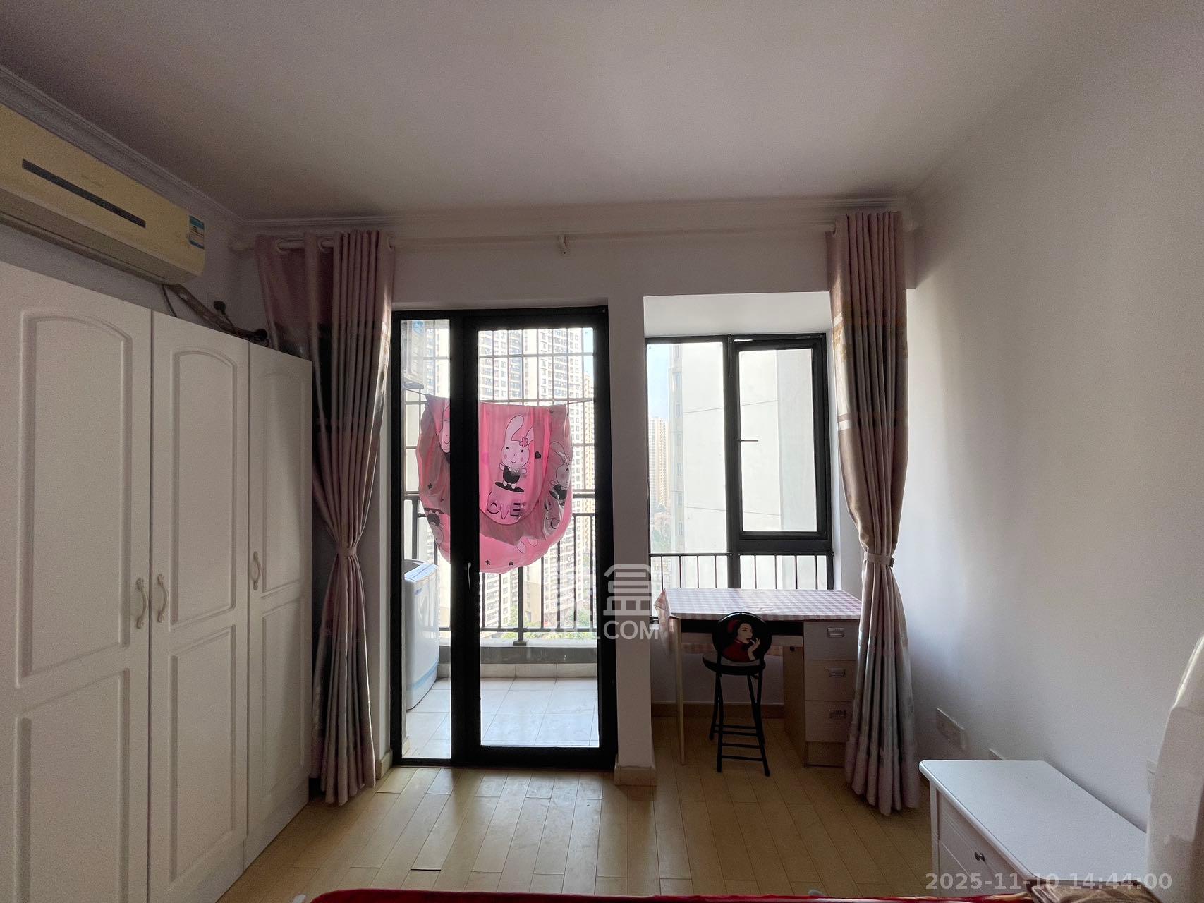 万科城市花园 1室1厅0卫 1500.0元/月 万科城市花园 1室1厅0卫 1500.0元/月室内图