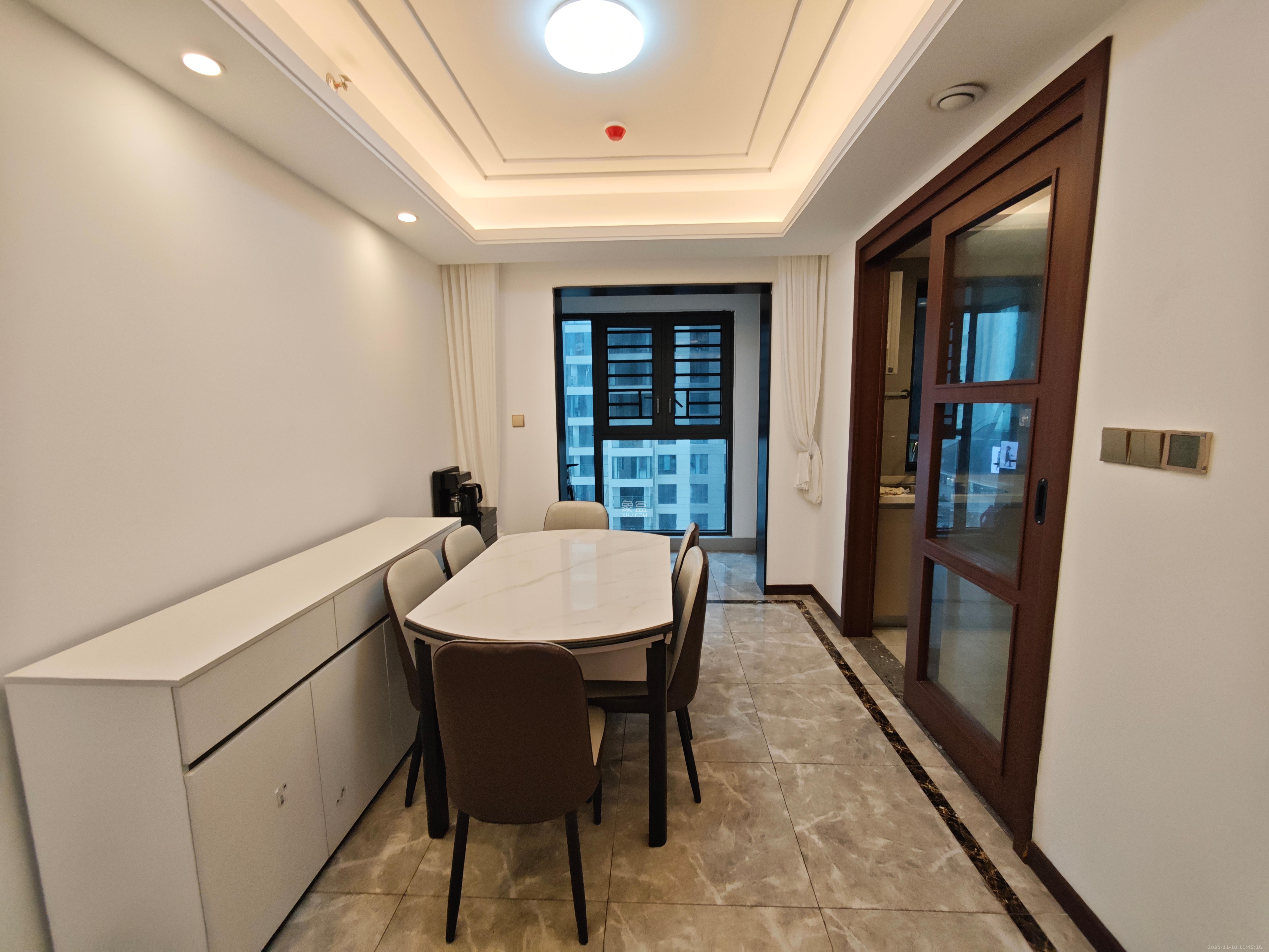 绿地长沙城际空间站（柏仕佳苑）  4室2厅2卫    3600.0元/月室内图