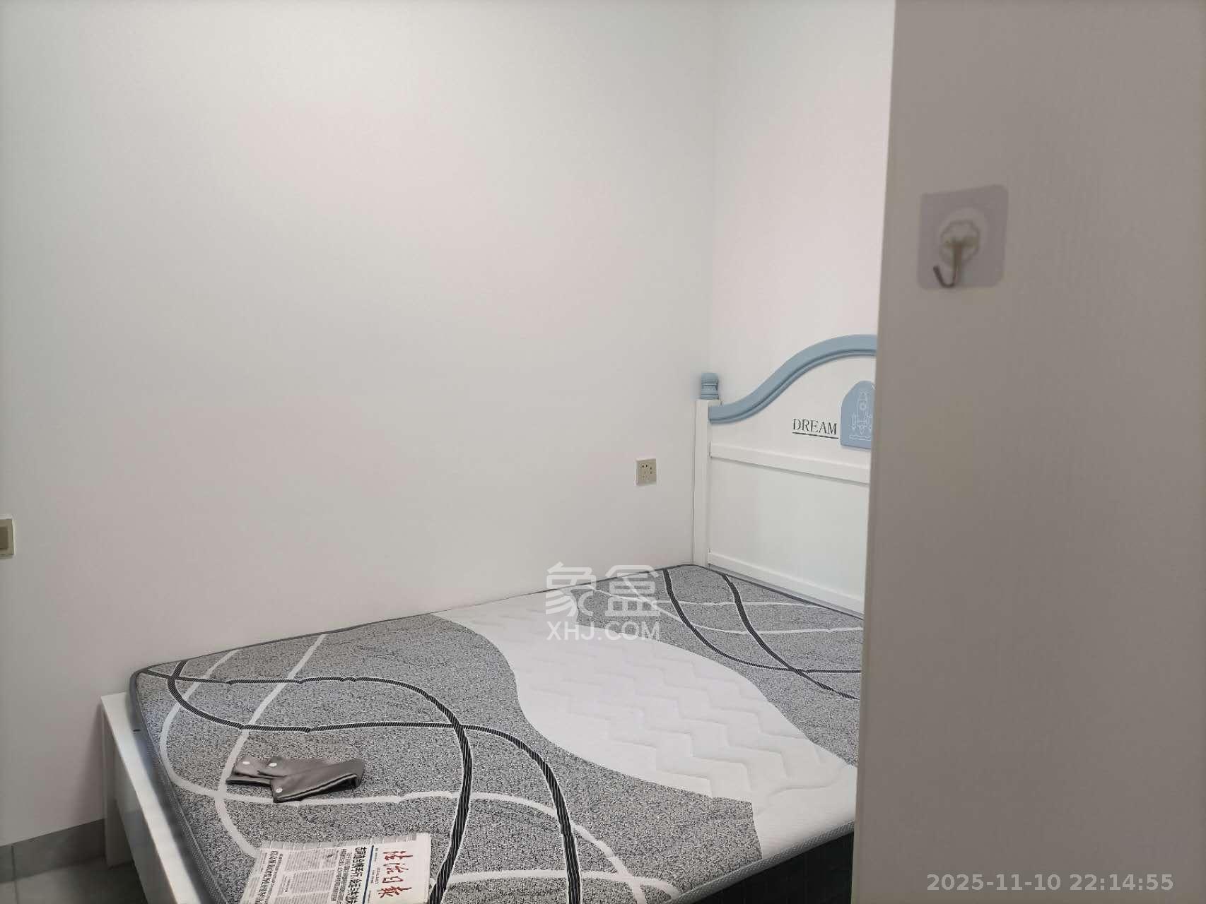 山水新城 2室2厅1卫 2000.0元/月 山水新城 2室2厅1卫 2000.0元/月室内图