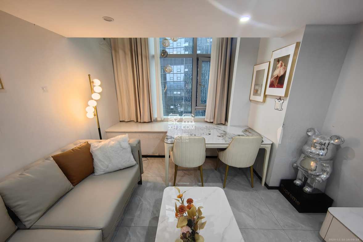 福晟翡翠湾 2室1厅1卫 2000.0元/月 福晟翡翠湾 2室1厅1卫 2000.0元/月室内图