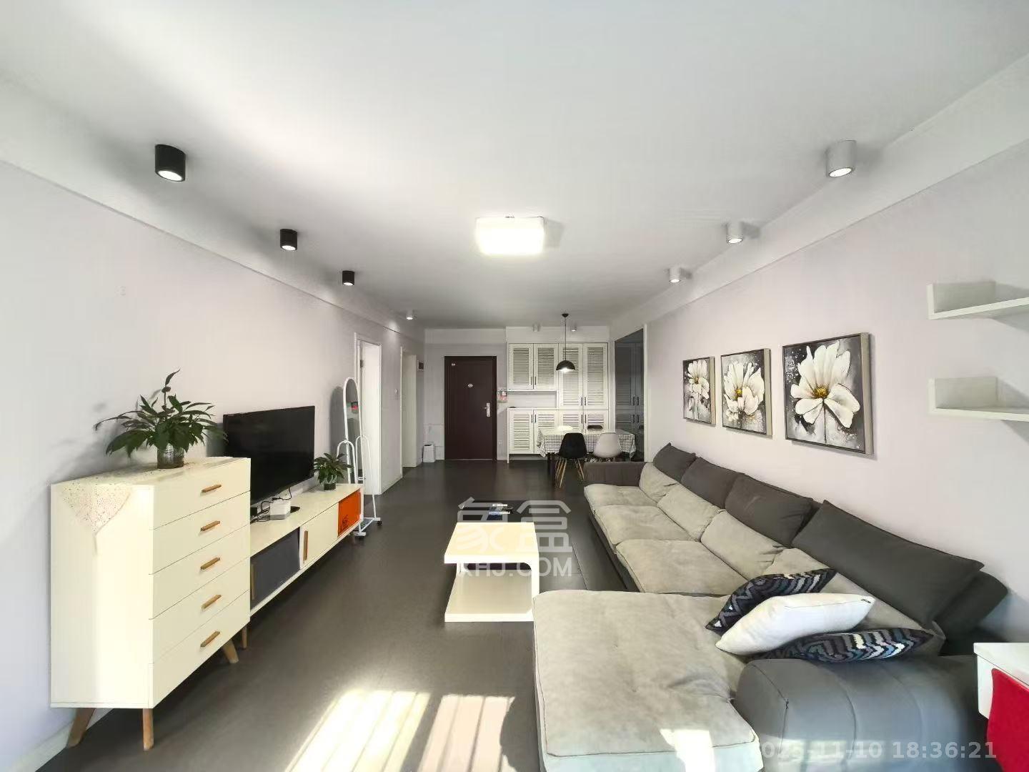 三一街区 2室1厅1卫 2200.0元/月 三一街区 2室1厅1卫 2200.0元/月室内图