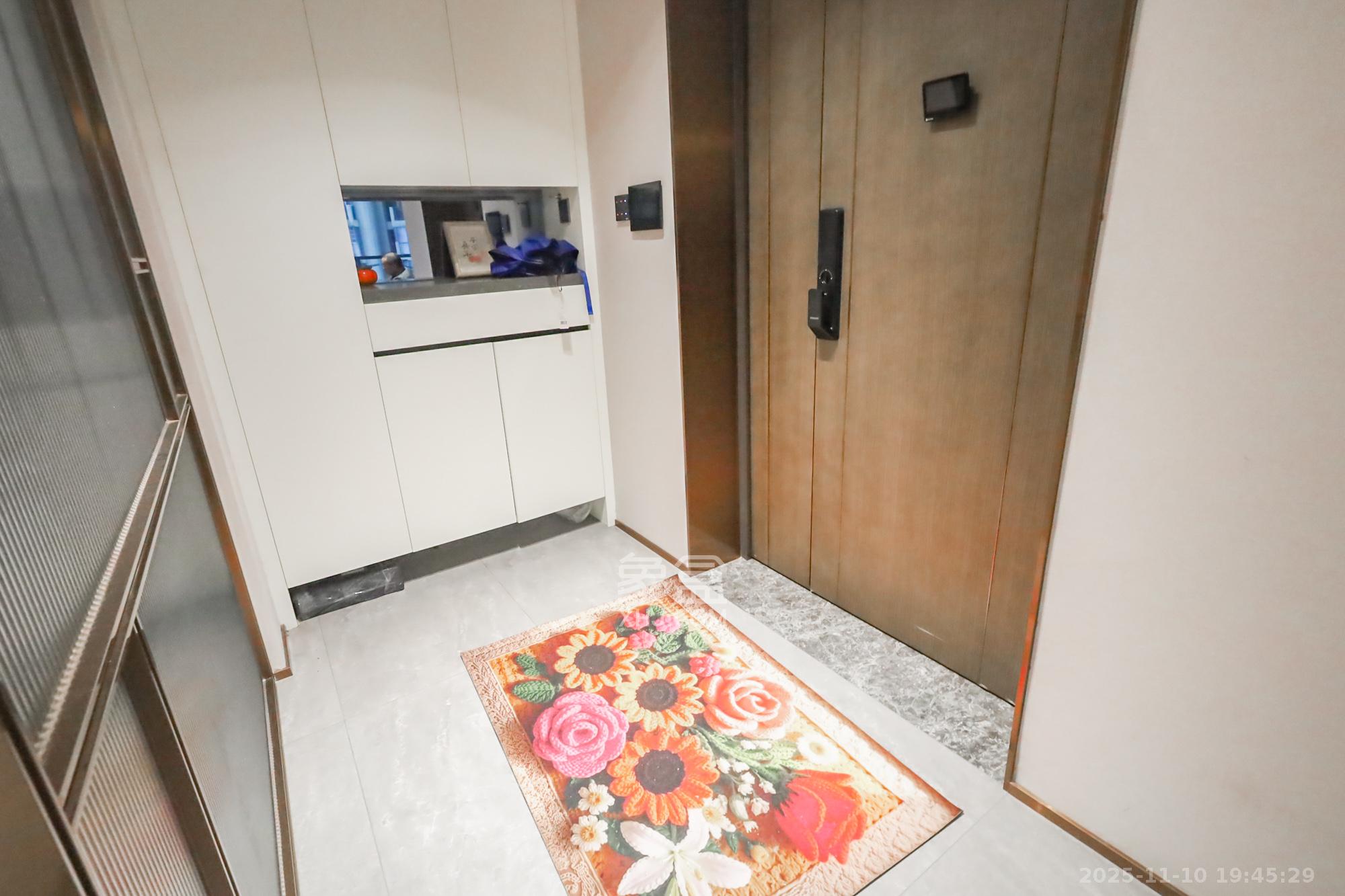 长沙悦府(华润万象城) 3室2厅3卫 420.0万 长沙悦府(华润万象城) 3室2厅3卫 420.0万其他