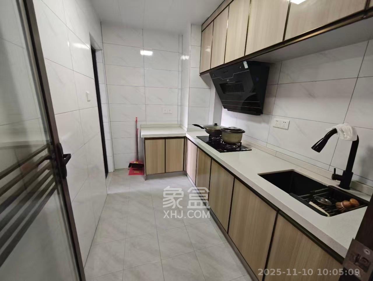 潇湘名城(新里程潇湘名城) 2室1厅1卫 2500.0元/月 潇湘名城(新里程潇湘名城) 2室1厅1卫 2500.0元/月室内图