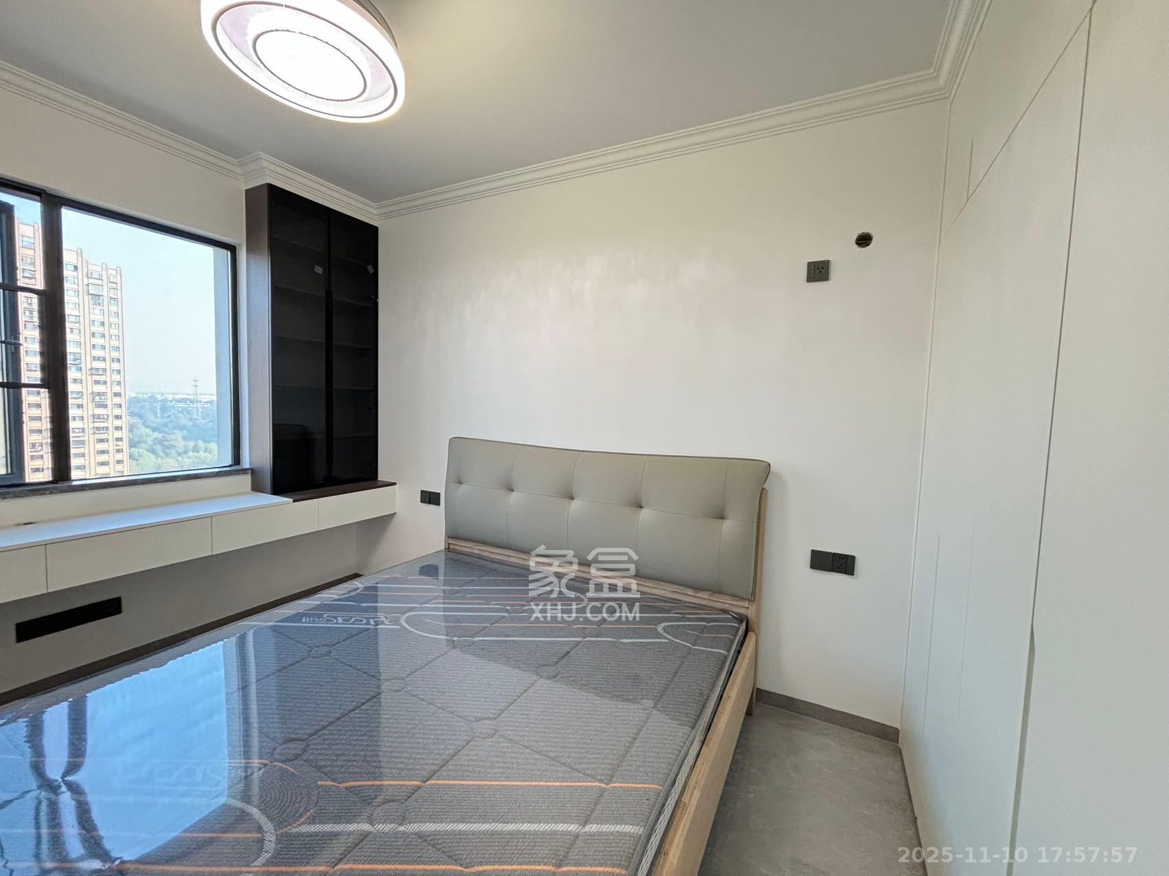 旭日嘉苑  3室2厅2卫    3800.0元/月室内图