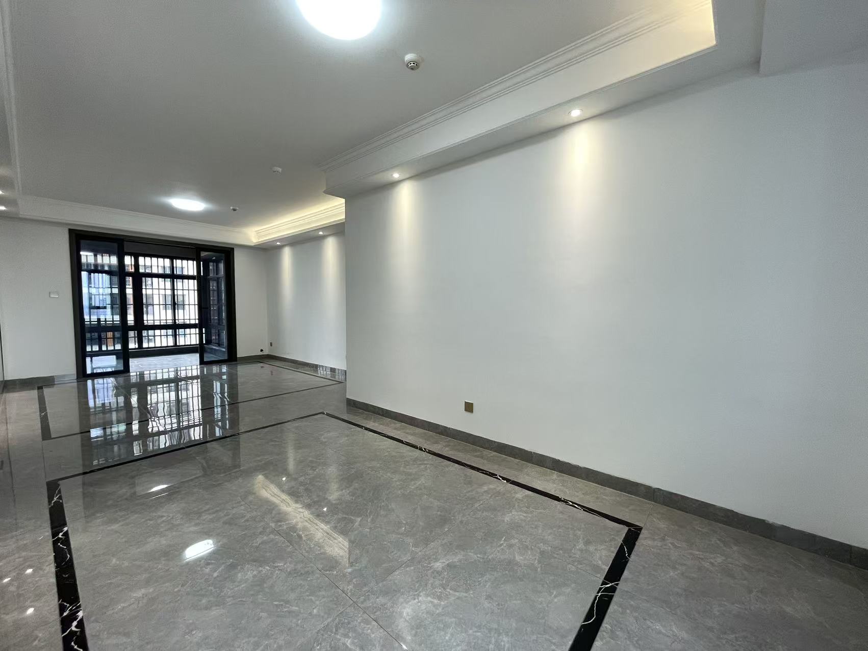 天街华府(海南新天地) 1室0厅0卫 3500.0元/月 天街华府(海南新天地) 1室0厅0卫 3500.0元/月室内图