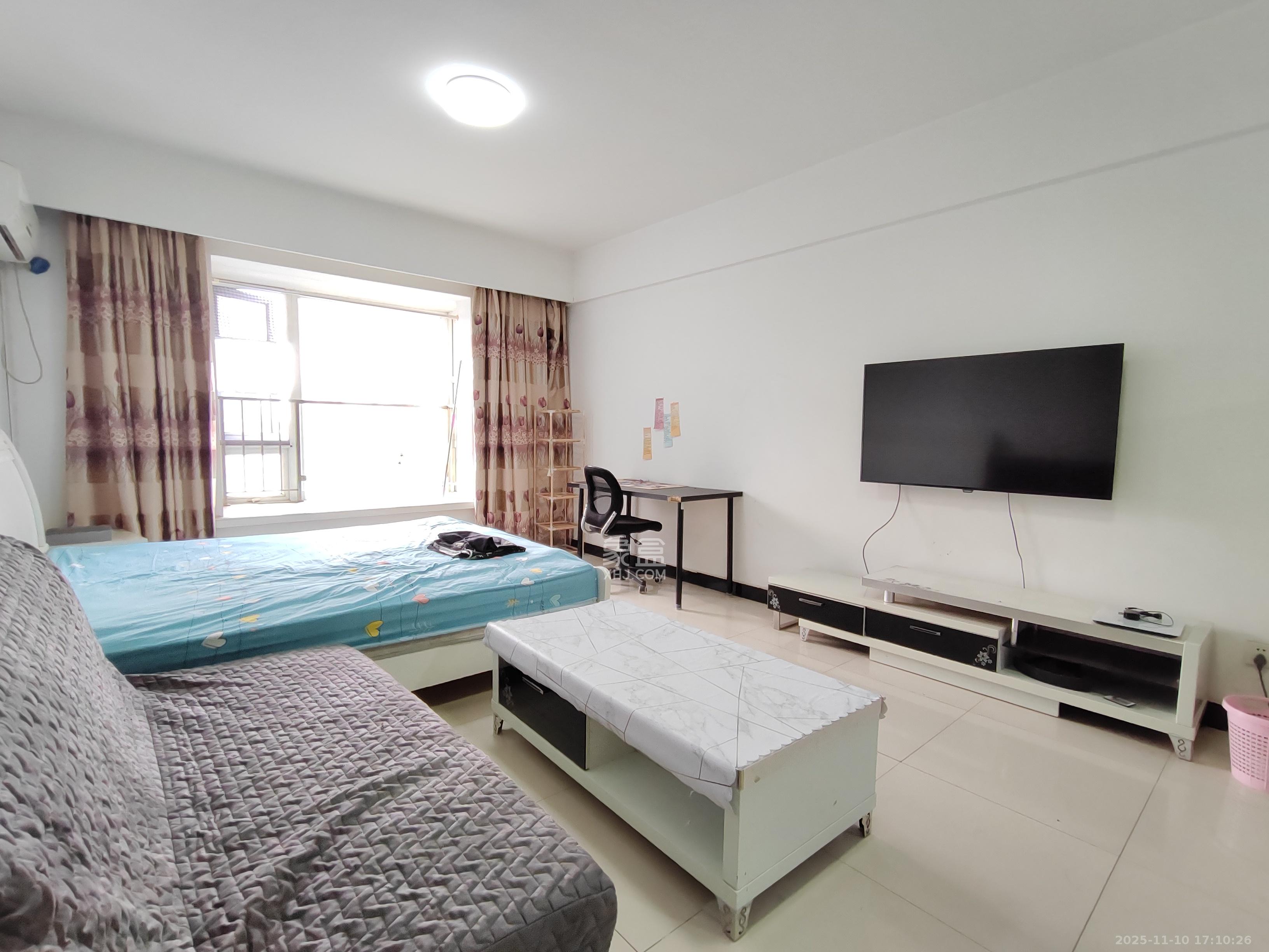 三重星都心  1室1厅1卫    1500.0元/月室内图