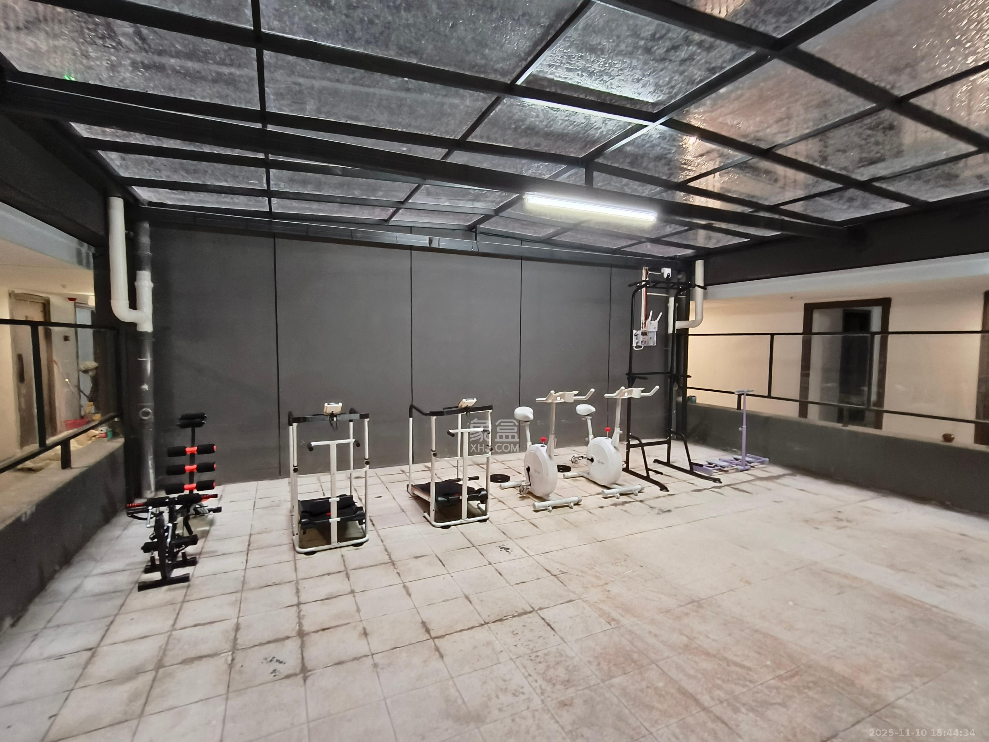 卓越伊景苑 1室0厅0卫 1180.0元/月 卓越伊景苑 1室0厅0卫 1180.0元/月室内图