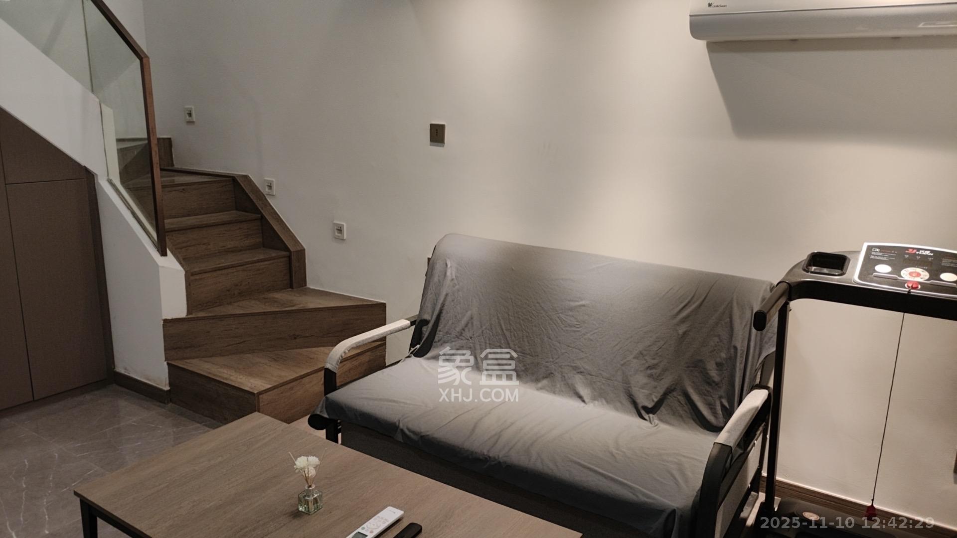 梦想新天地  2室1厅1卫    2200.0元/月室内图