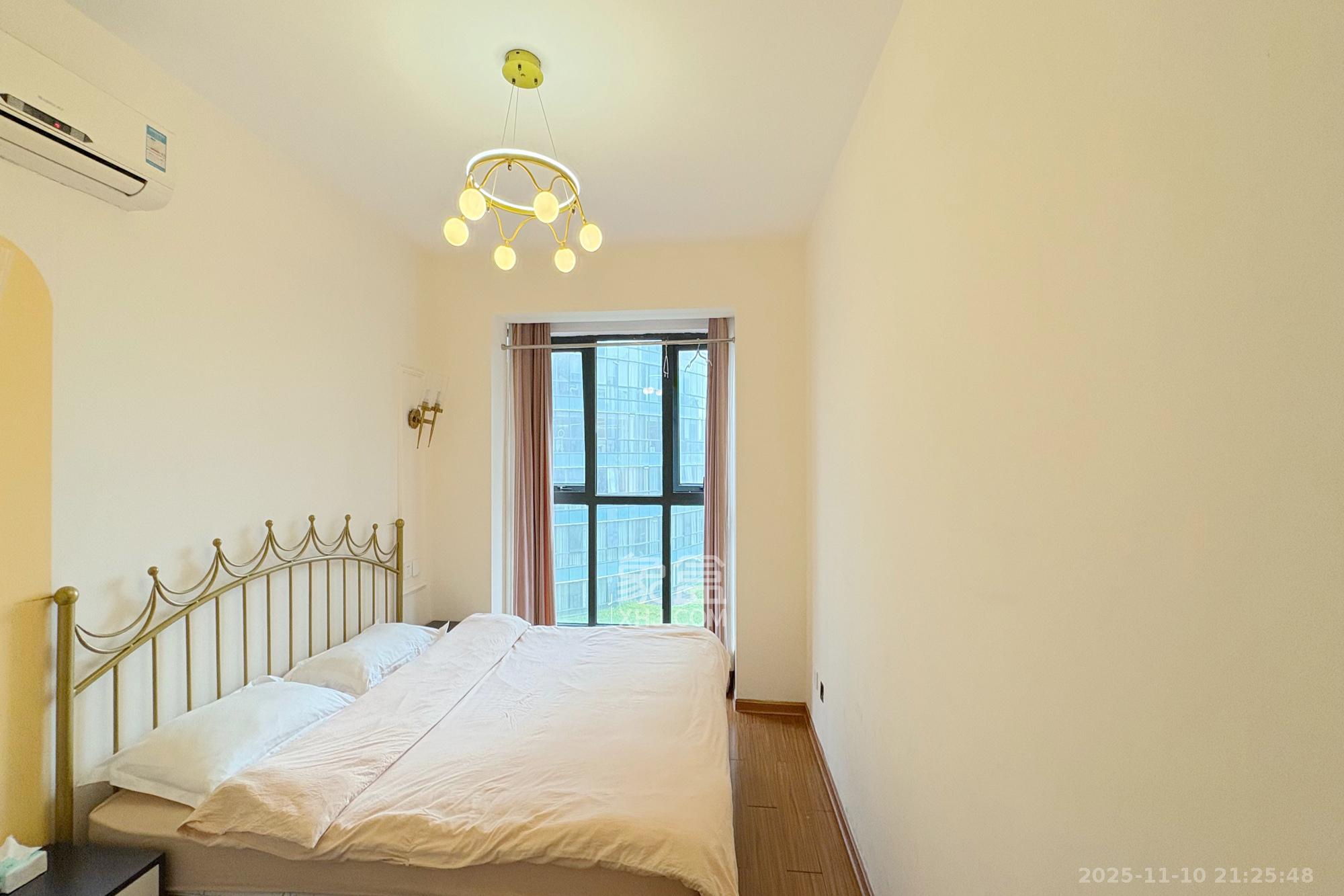 中天广场 2室2厅1卫 82.0万 中天广场 2室2厅1卫 82.0万卧室