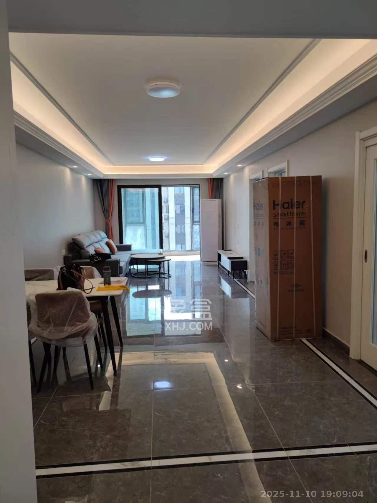 中海珑悦府  1室0厅0卫    3500.0元/月室内图