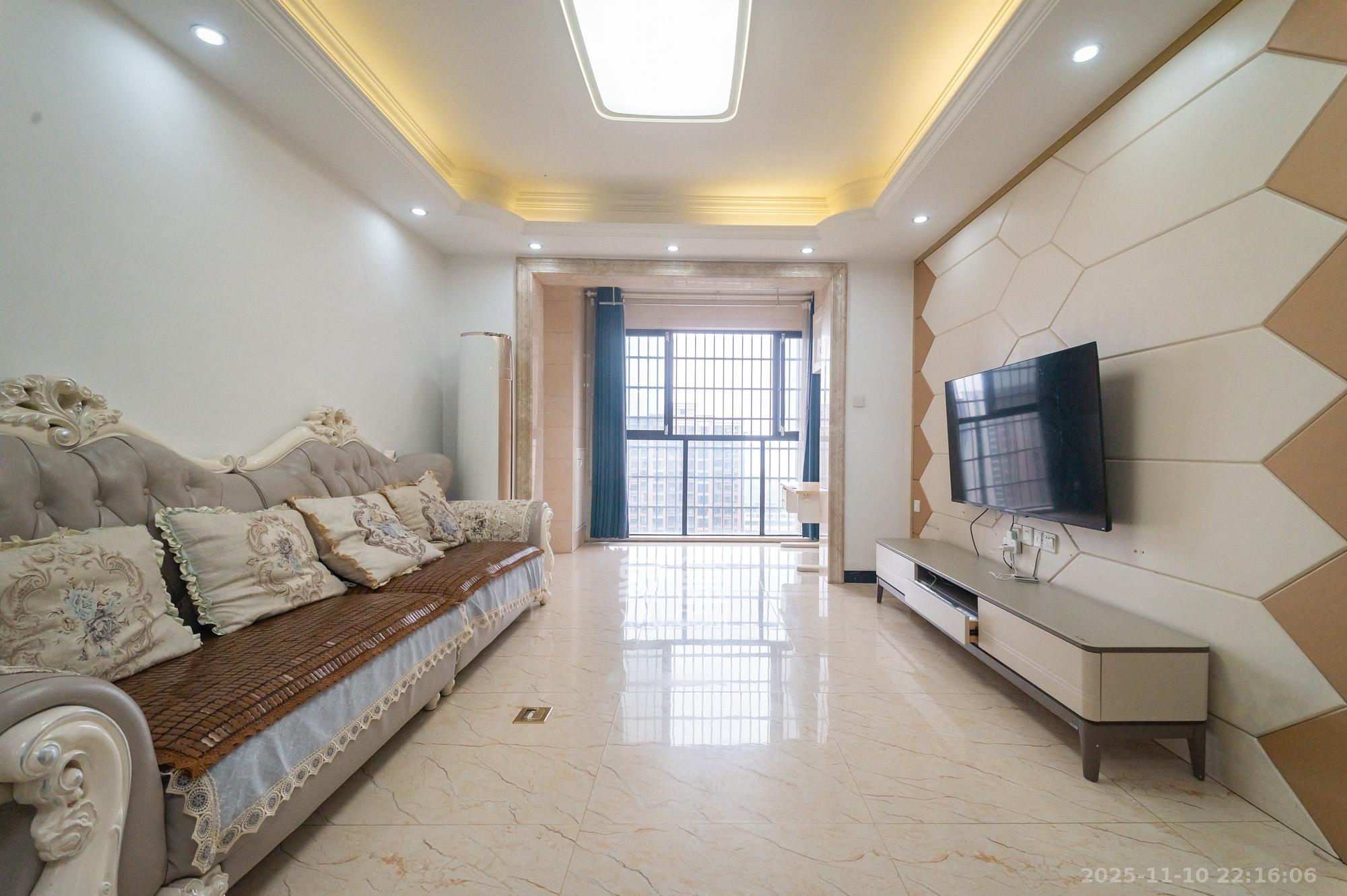 家和院  3室2厅1卫    68.8万