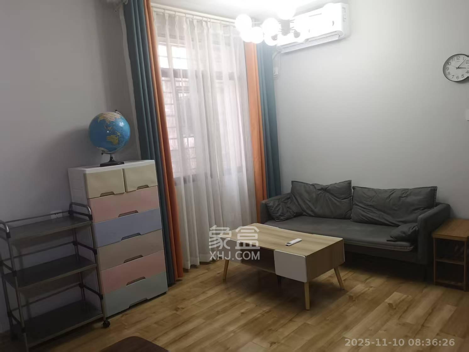 长坡社区  2室2厅1卫    2200.0元/月