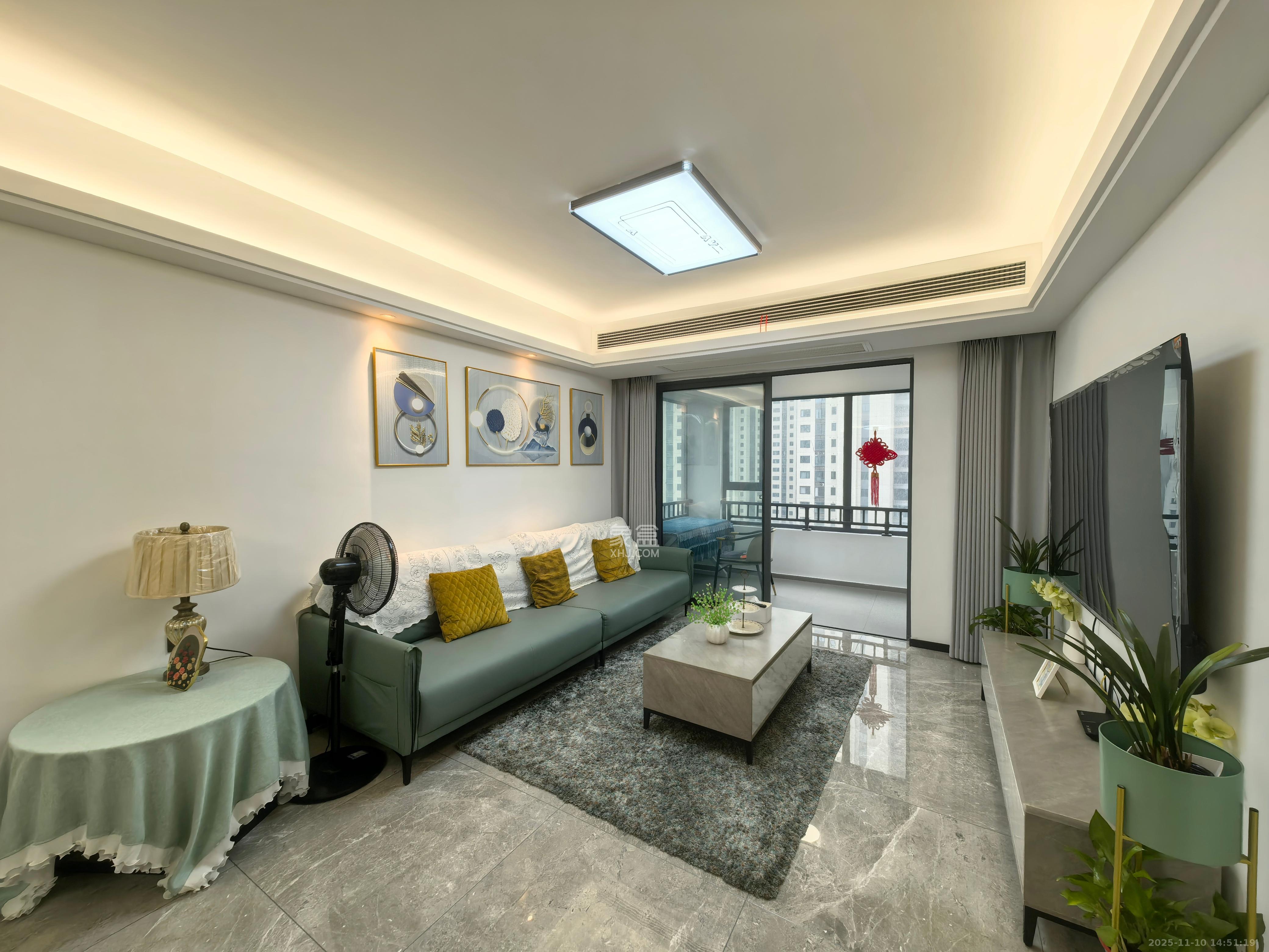 欣利梅溪左岸  3室2厅2卫    3200.0元/月室内图