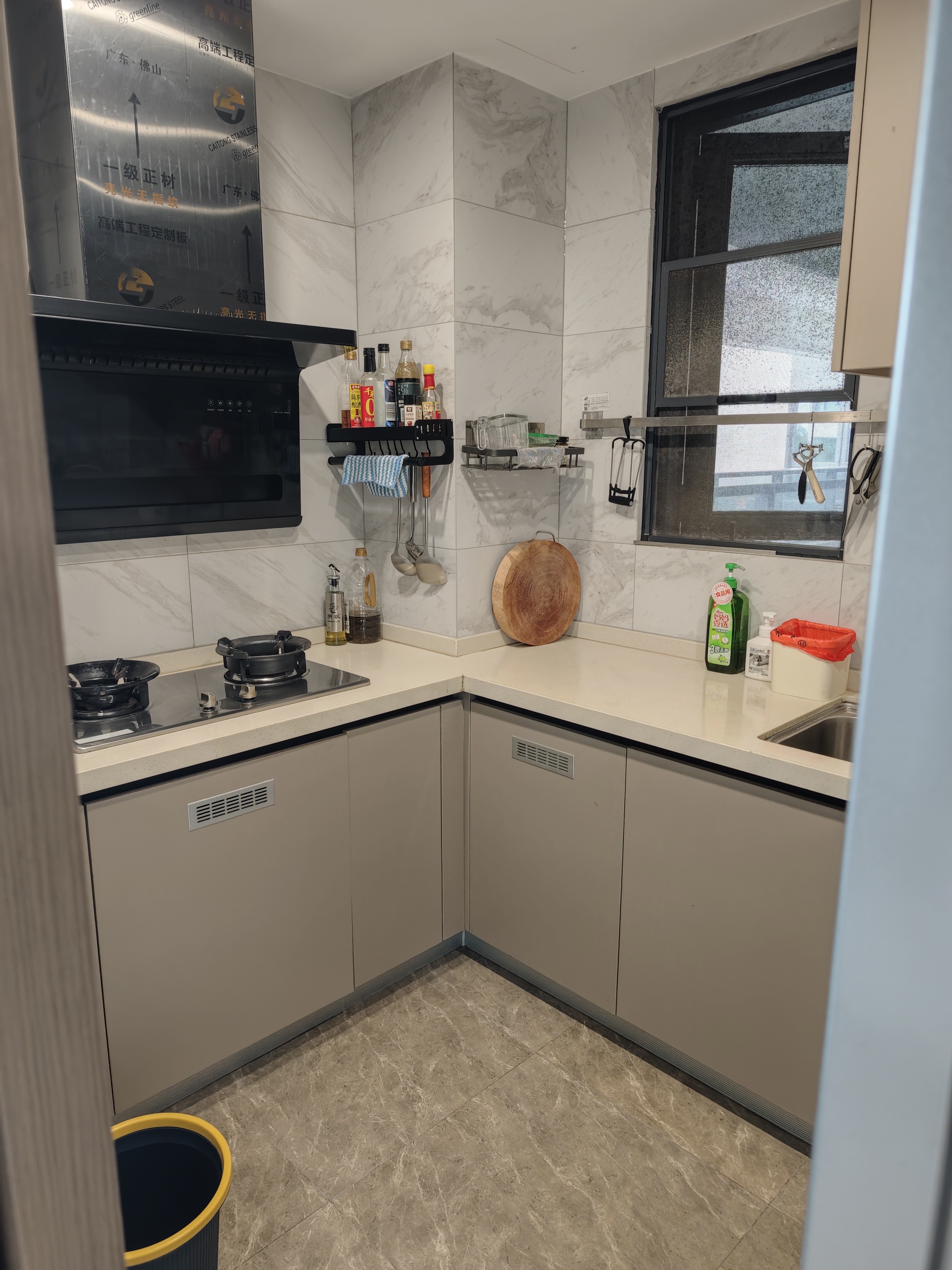 融创观澜湖公园壹号四期  1室0厅0卫    2300.0元/月室内图