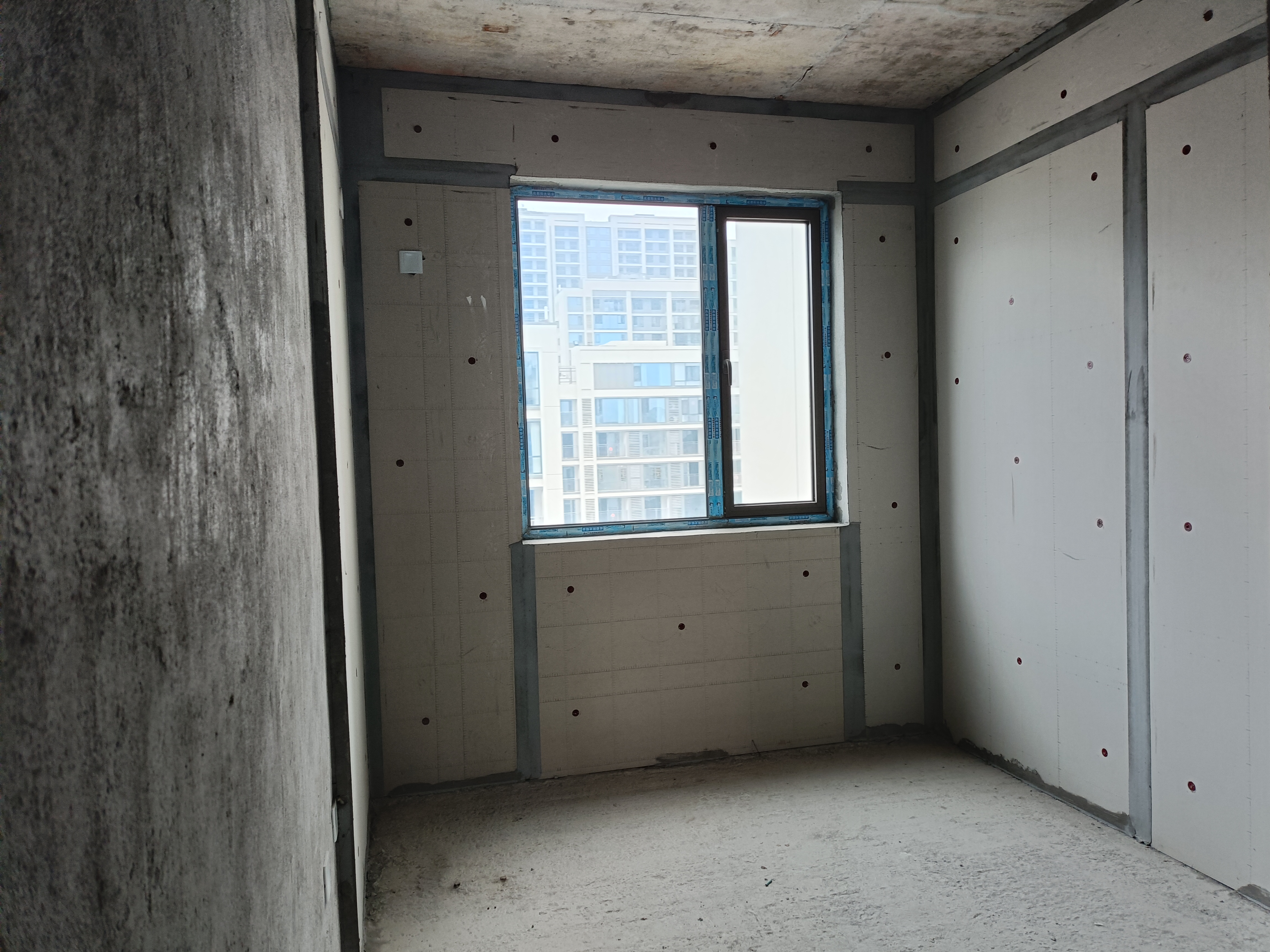 吾悦广场 4室2厅3卫 78.0万 吾悦广场 4室2厅3卫 78.0万客厅