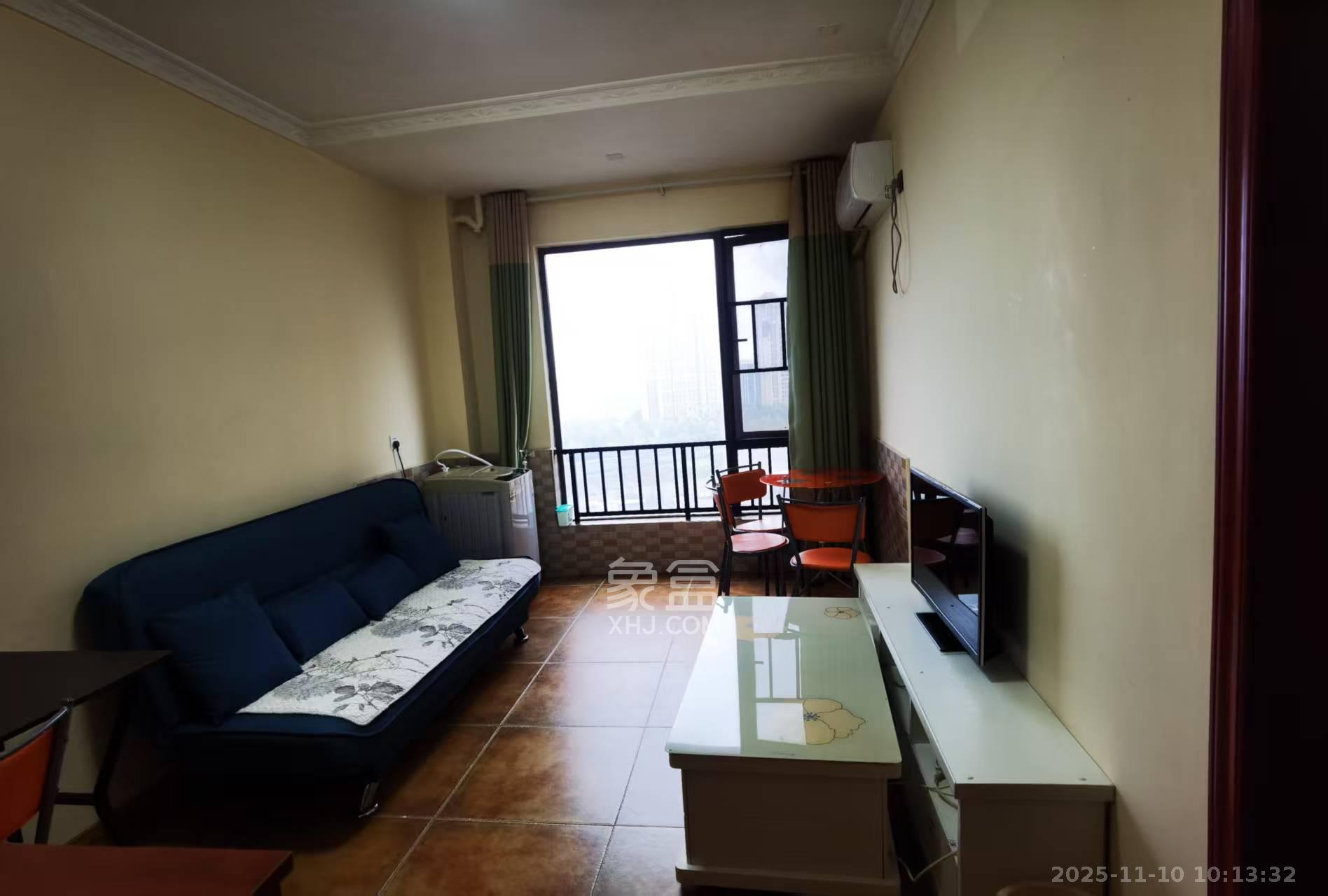 合能洋湖公馆  1室0厅1卫    1800.0元/月室内图