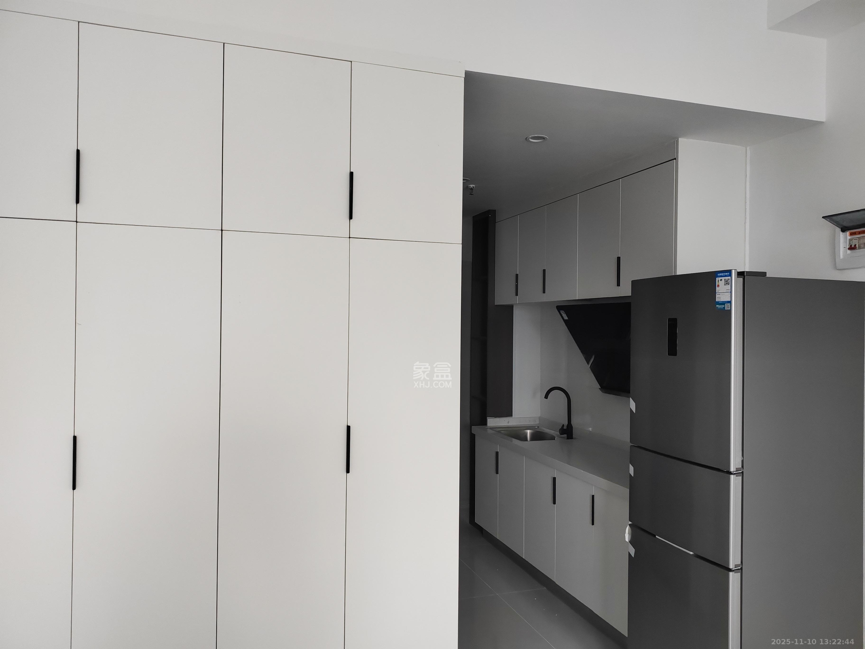 润和国际广场  1室0厅1卫    1600.0元/月