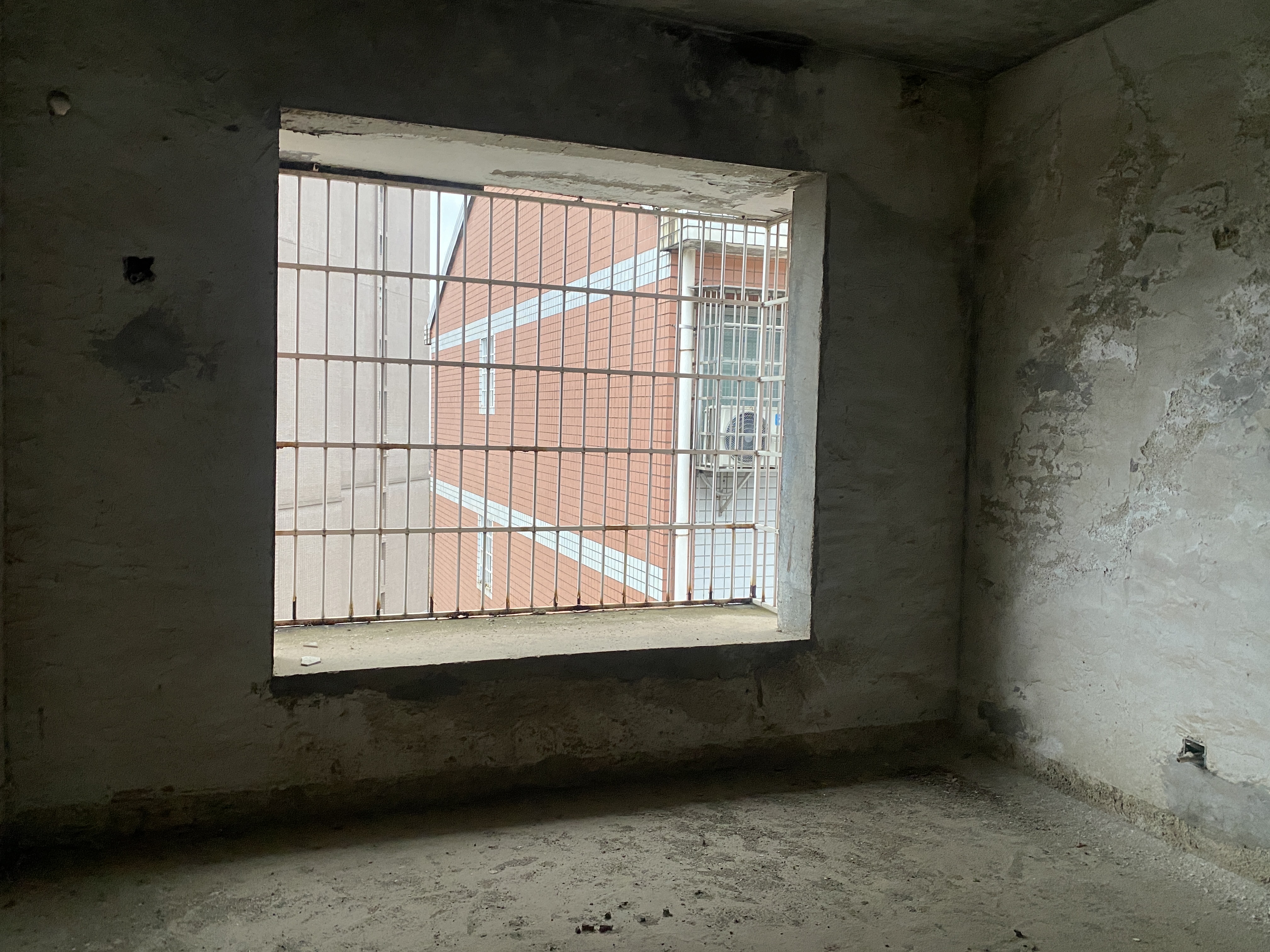 娄底司法 5室2厅2卫 80.0万 娄底司法 5室2厅2卫 80.0万客厅