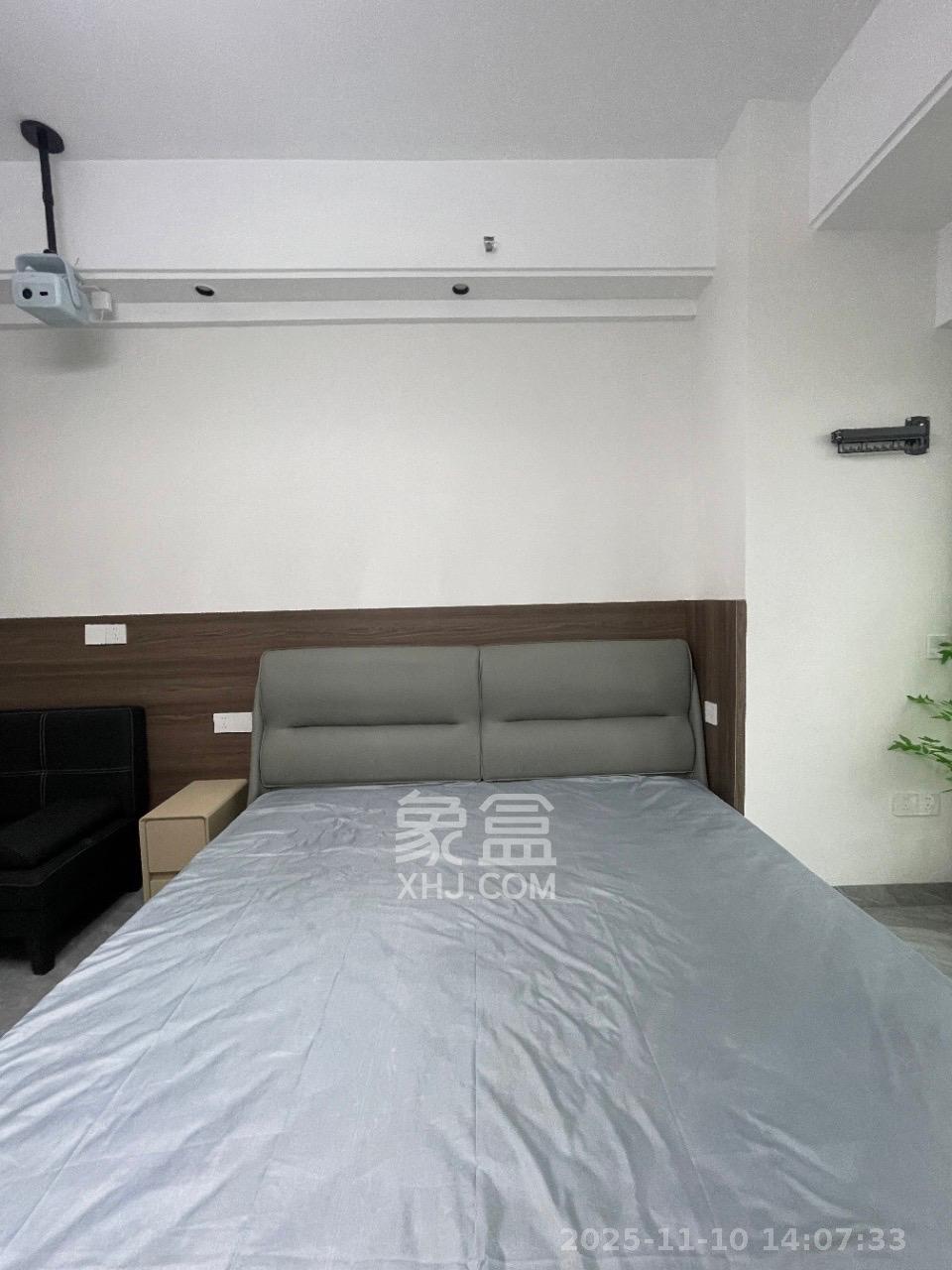 华润置地中心  1室0厅0卫    2500.0元/月室内图